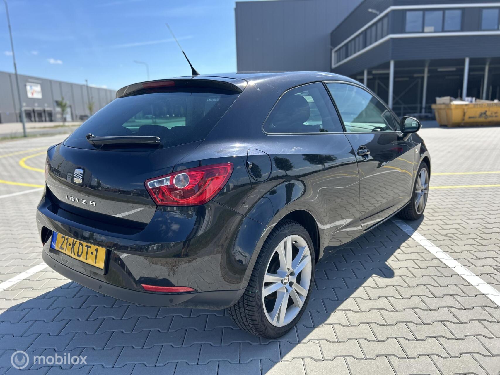 Foto van Seat Ibiza SC