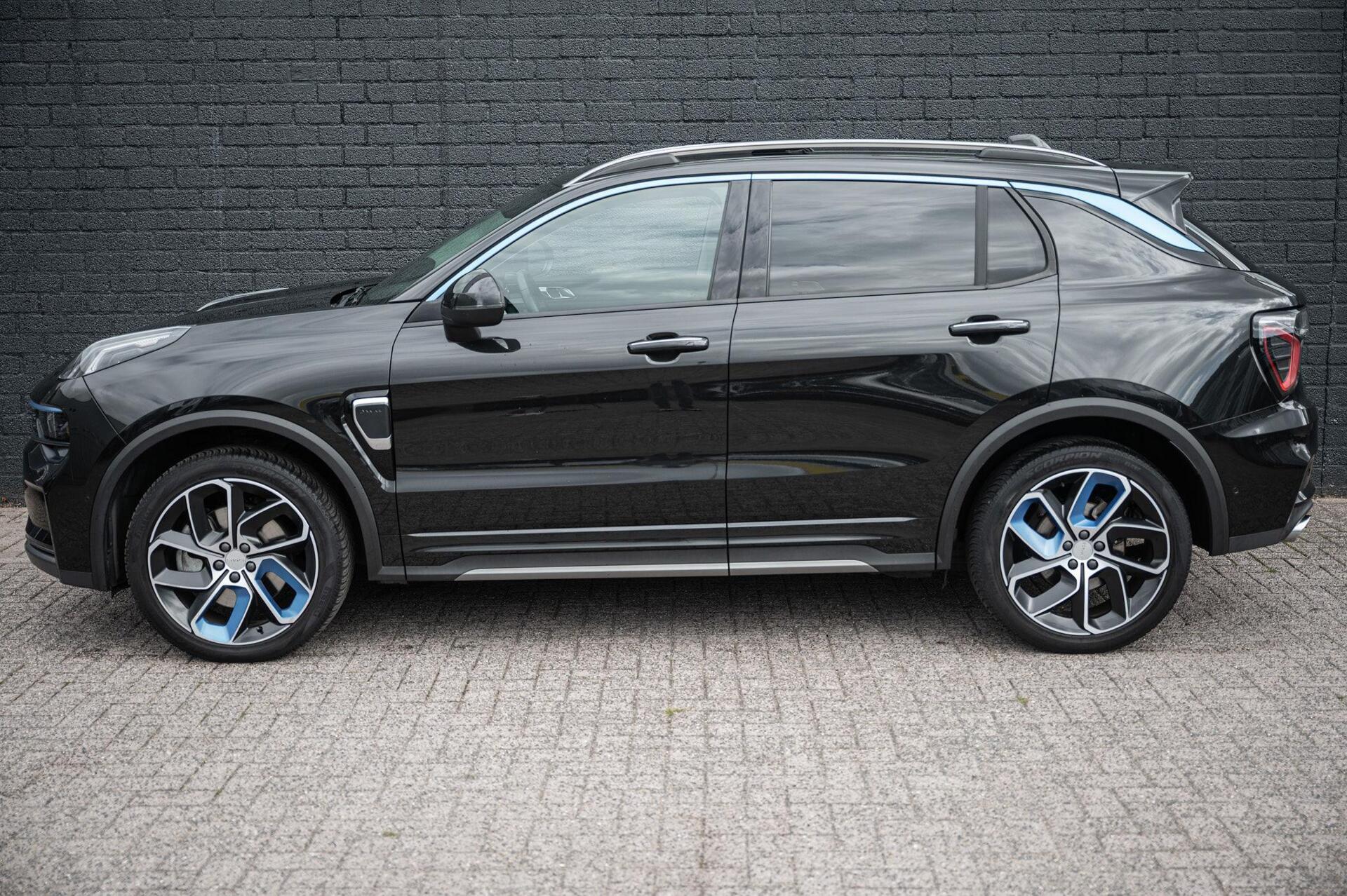 Foto van Lynk&co LYNK & Co 01