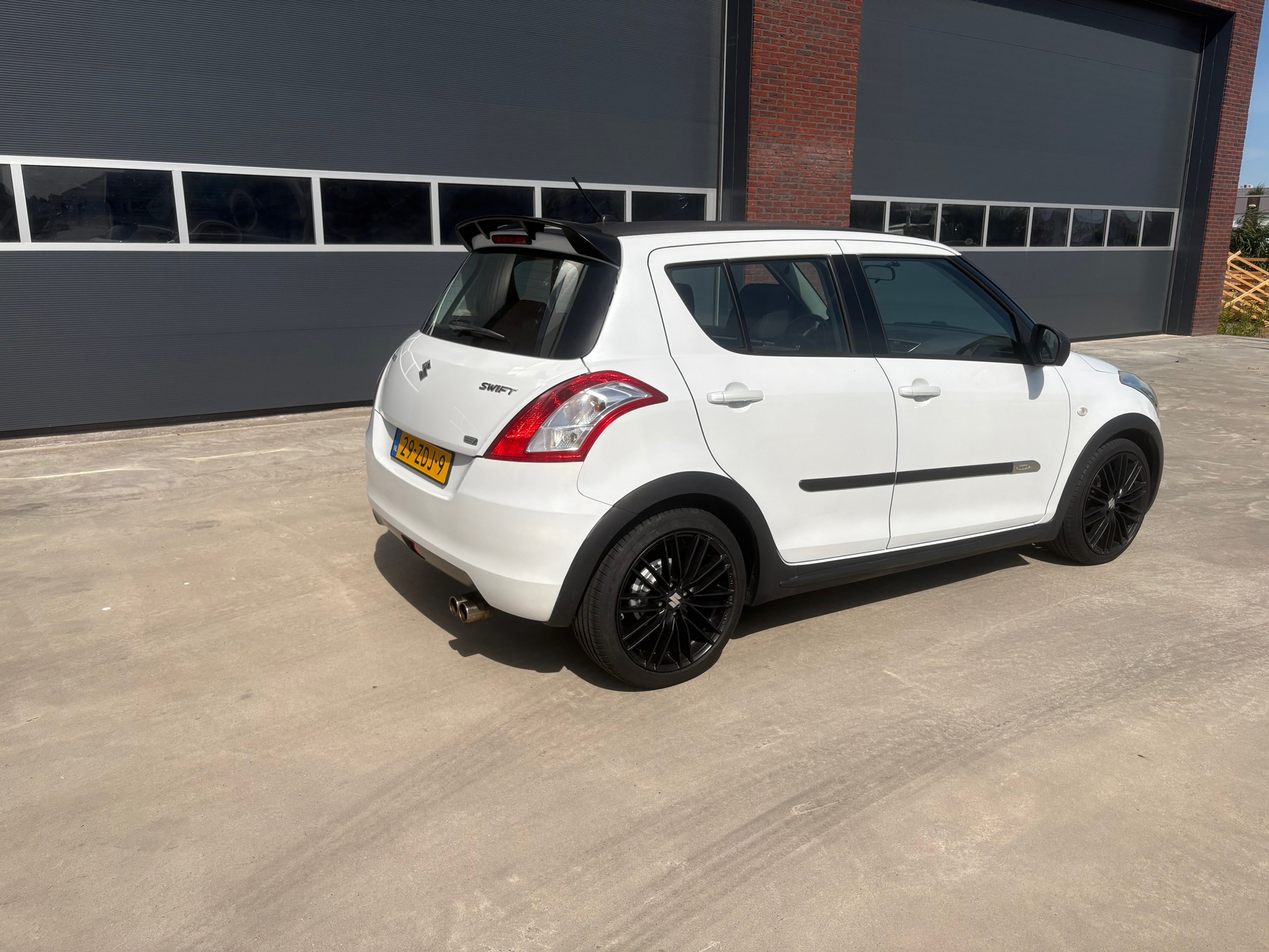 Foto van Suzuki Swift