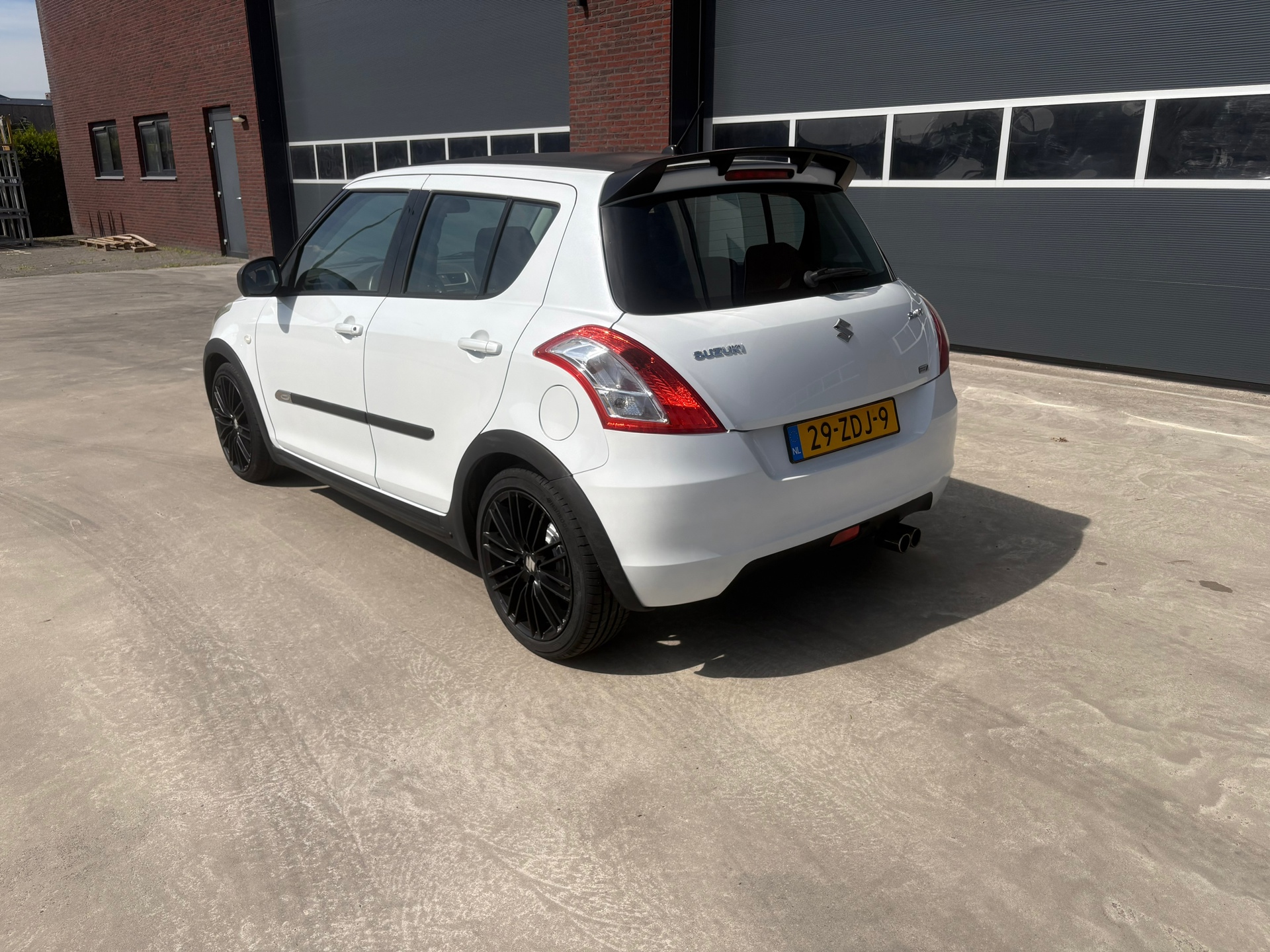 Foto van Suzuki Swift