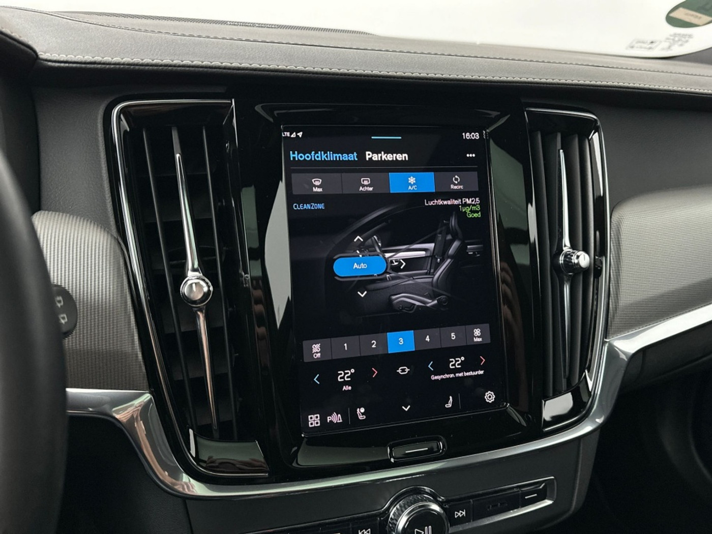 Foto van Volvo V90