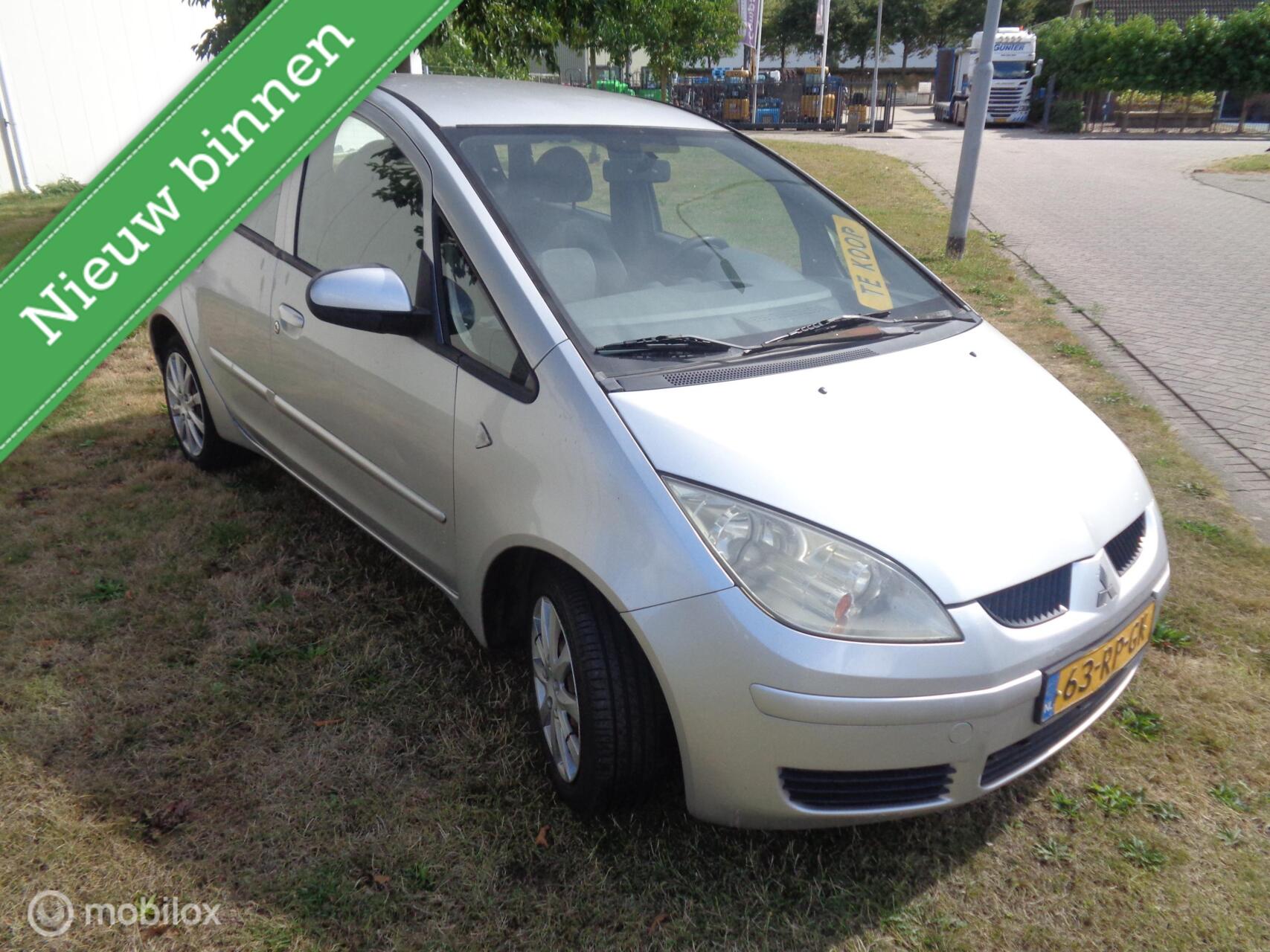Foto van Mitsubishi Mitsubishi Colt