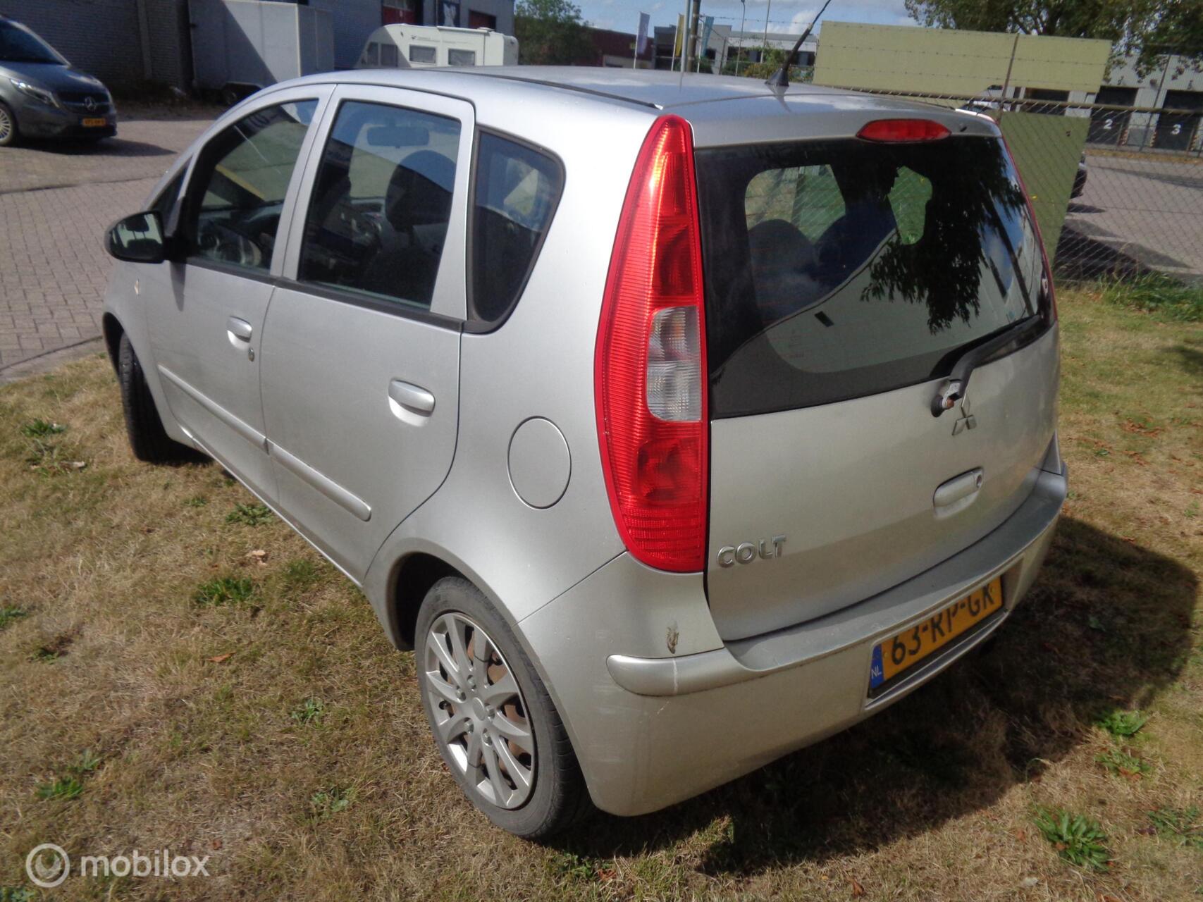 Foto van Mitsubishi Mitsubishi Colt