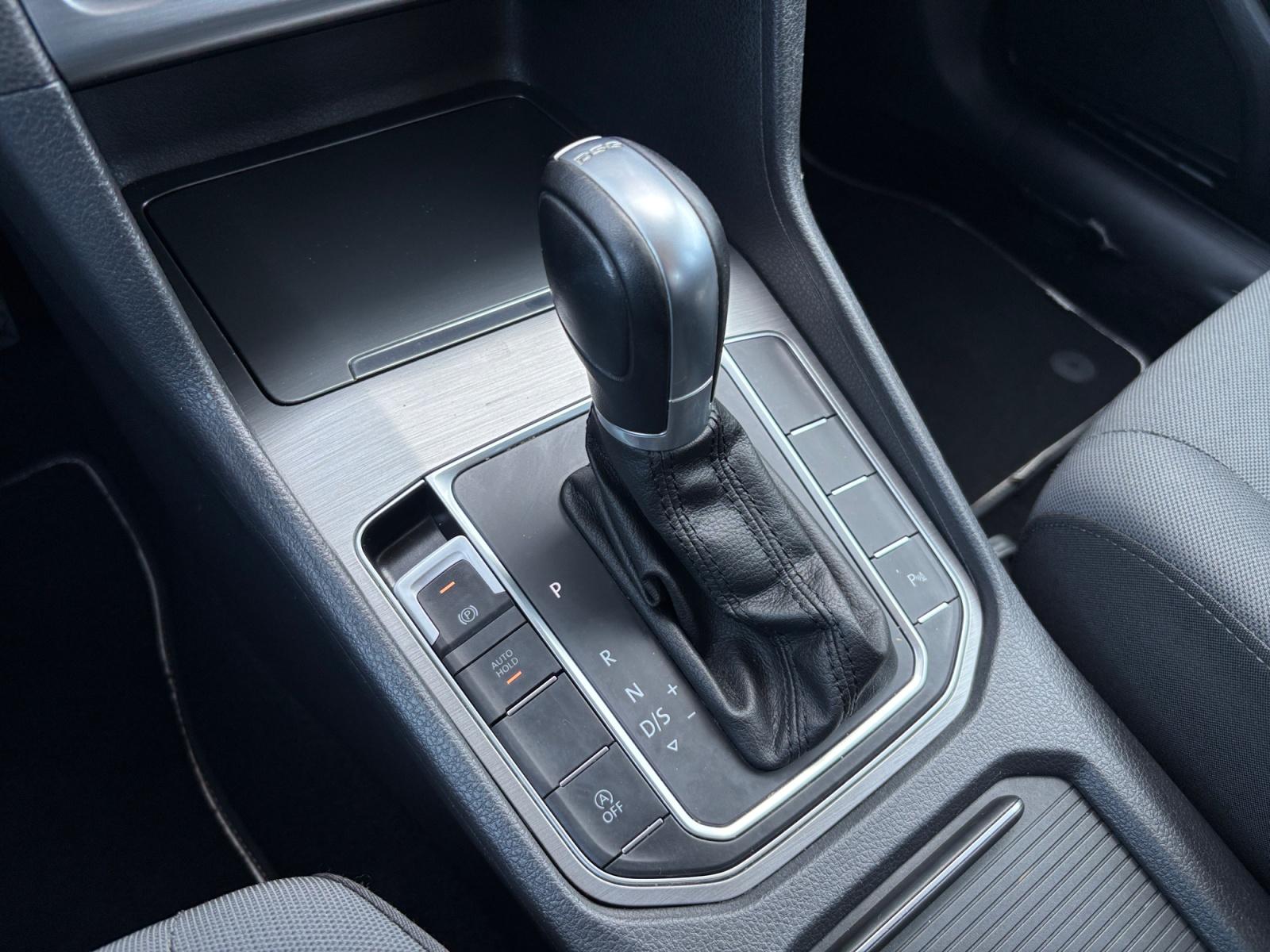 Foto van Volkswagen Golf Sportsvan
