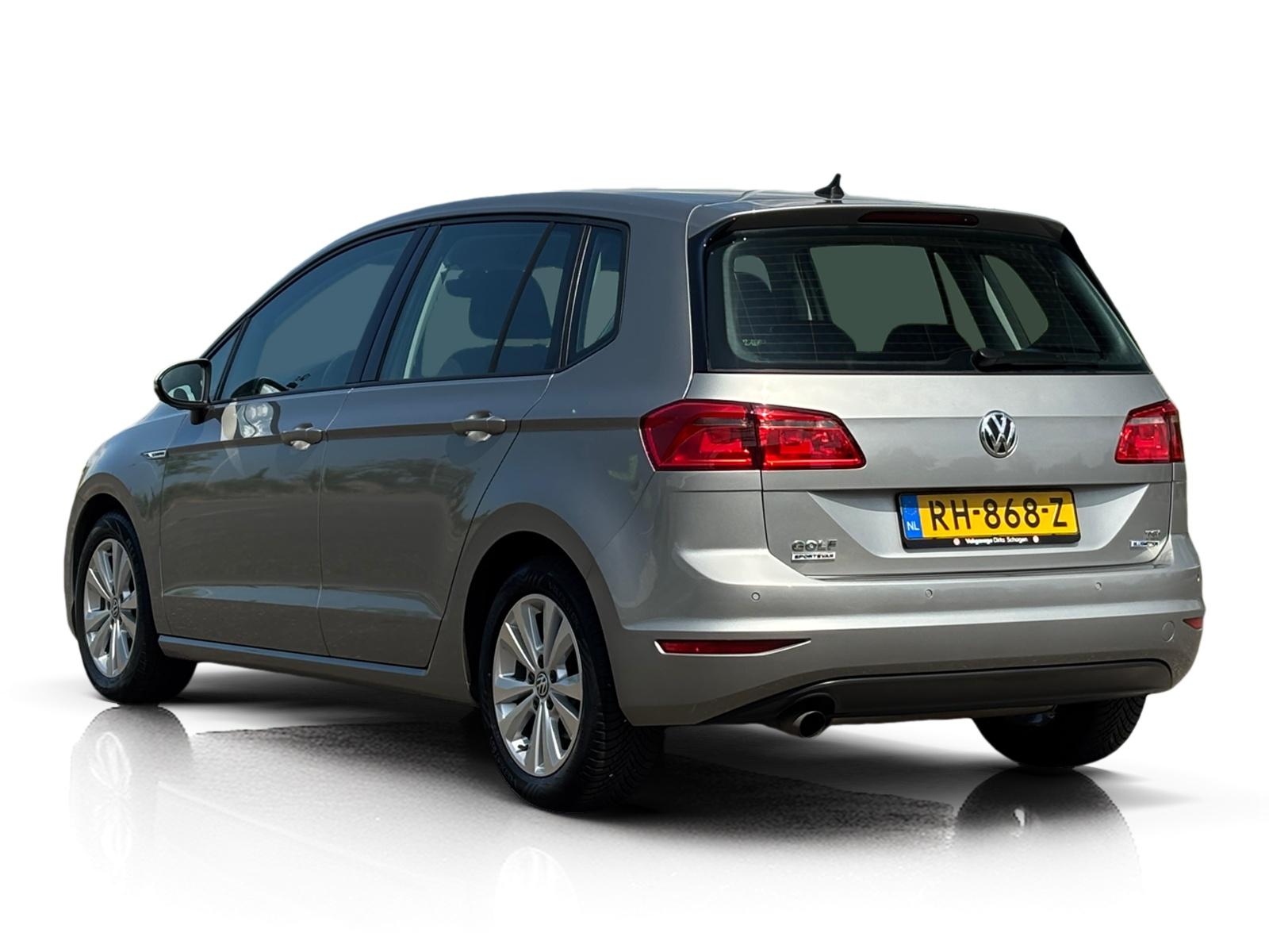 Foto van Volkswagen Golf Sportsvan