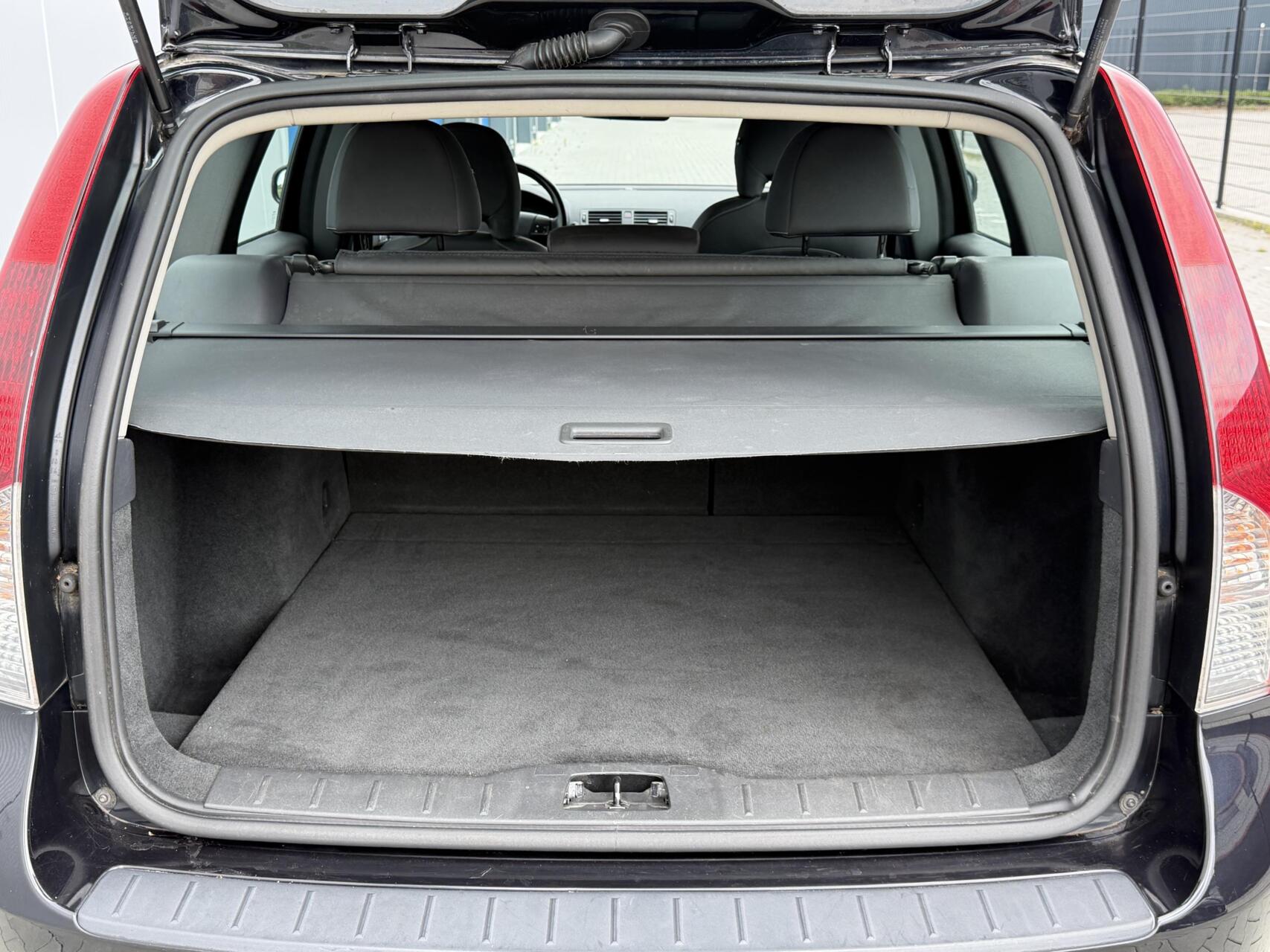 Foto van Volvo V50
