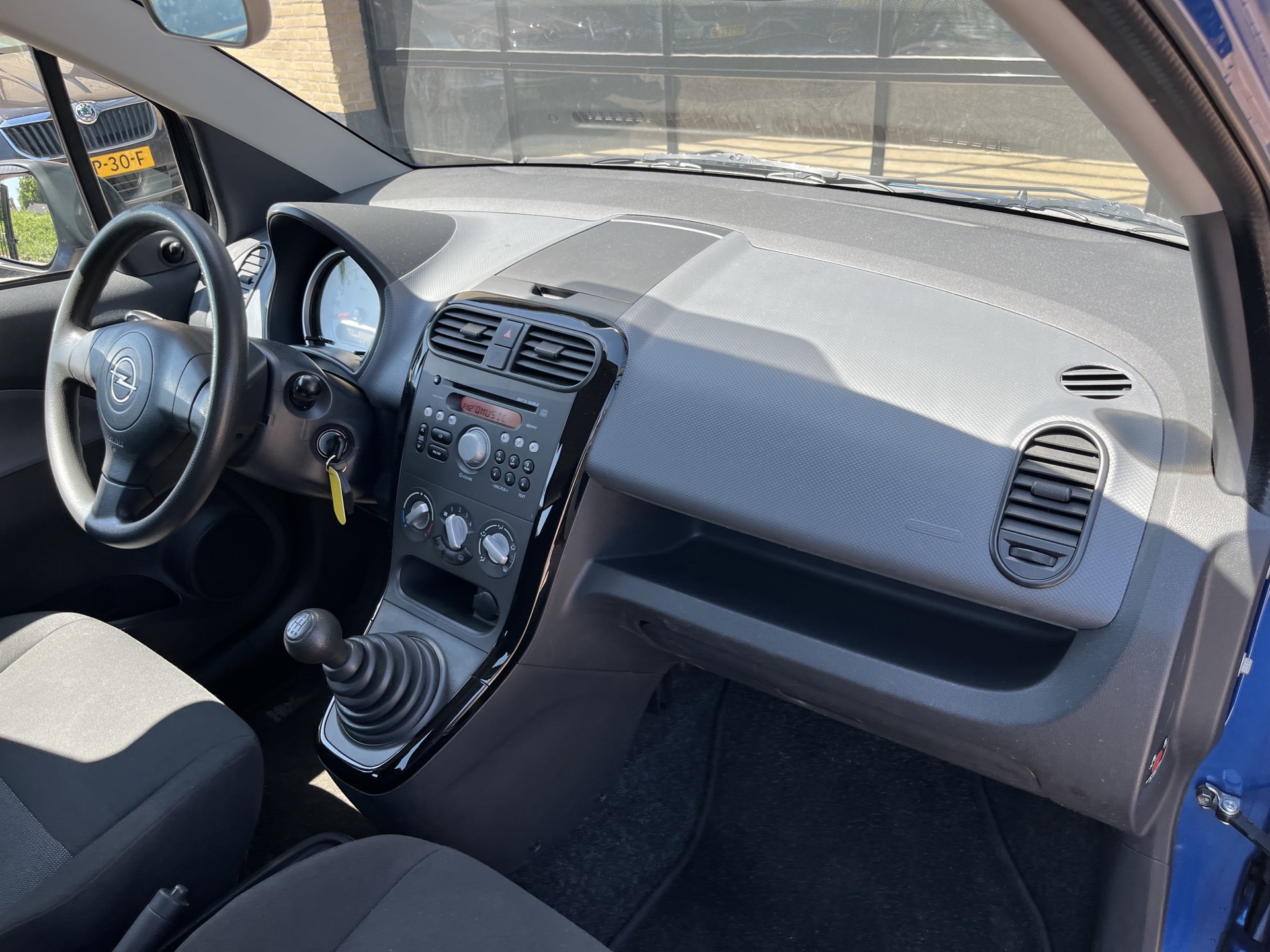 Foto van Opel Agila