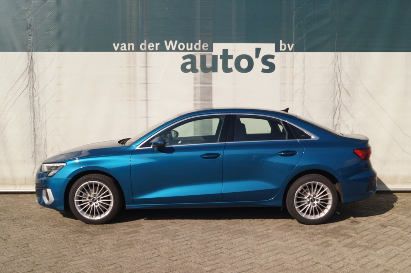 Audi A3 Limousine 30 TFSI Bns edition 2021 - voorkant