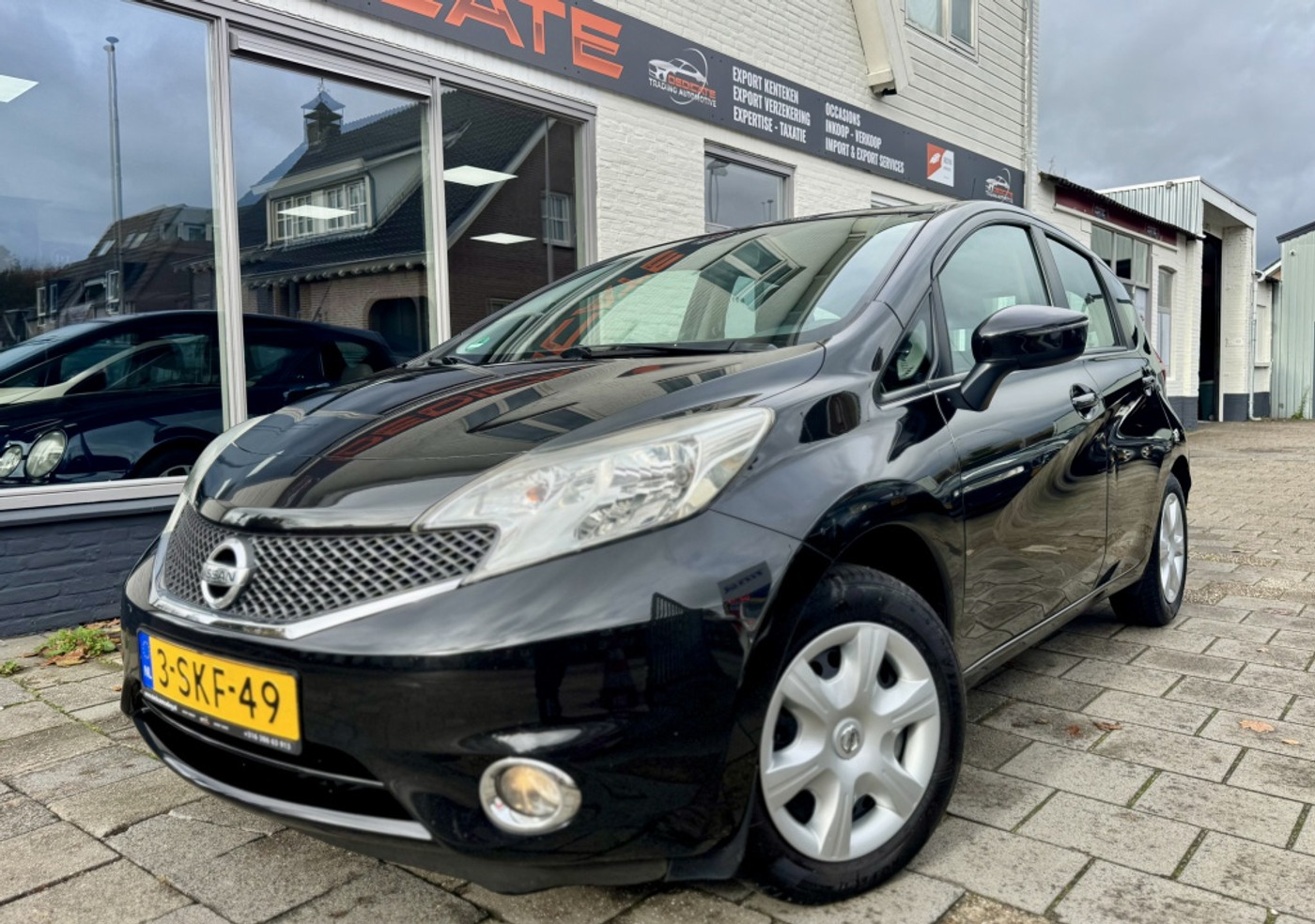 Nissan Nissan Note 1.2 Acenta*NW-APK* ZEER NETTE STAAT* 2013 - voorkant
