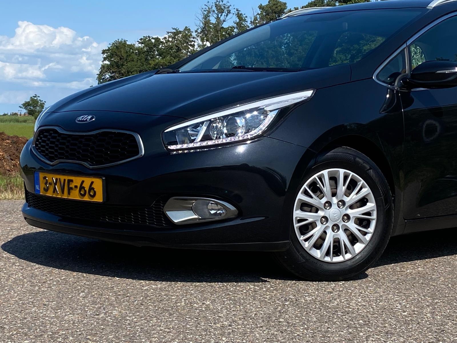 Foto van Kia Cee D