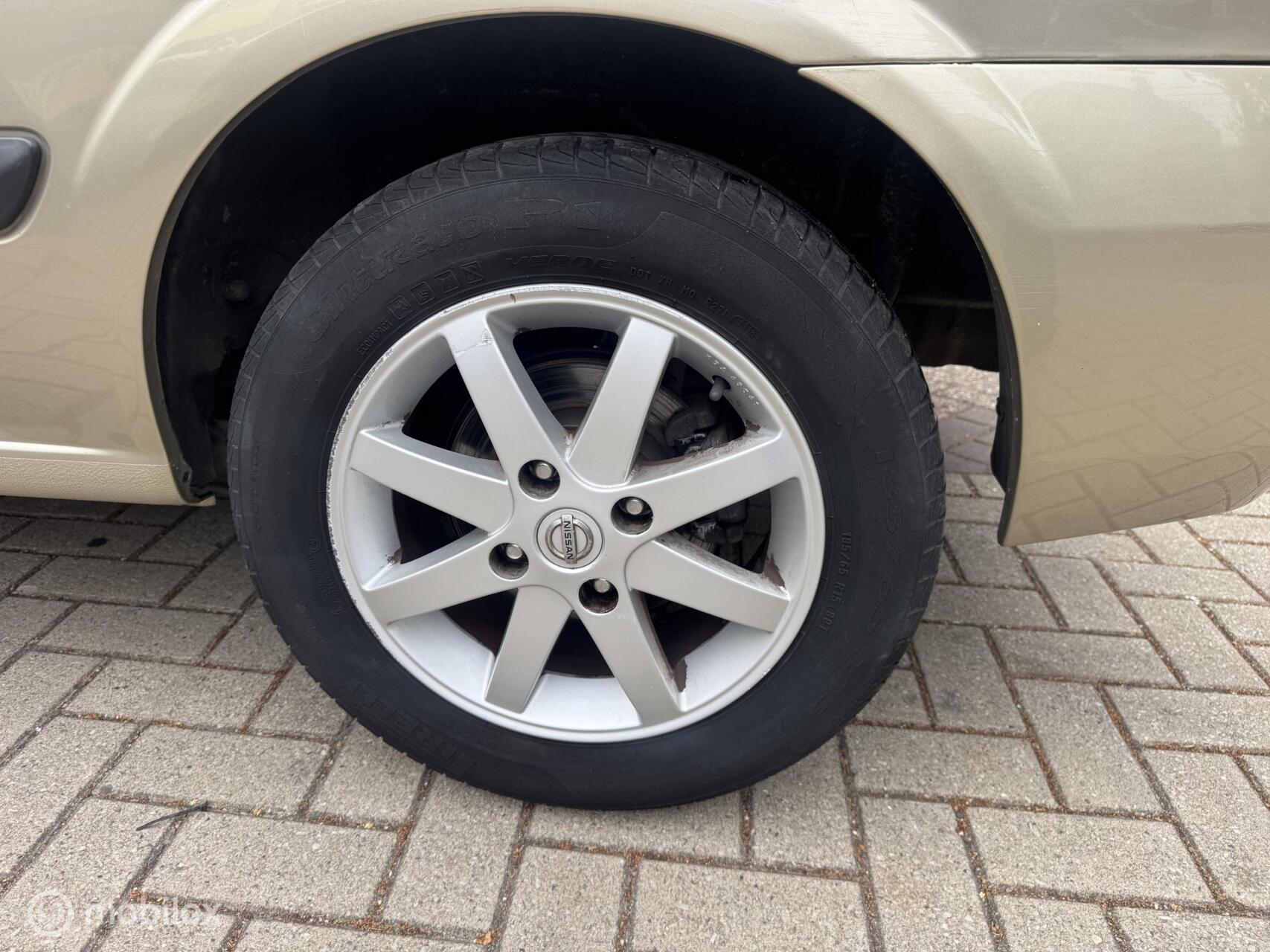 Foto van Nissan Nissan Almera
