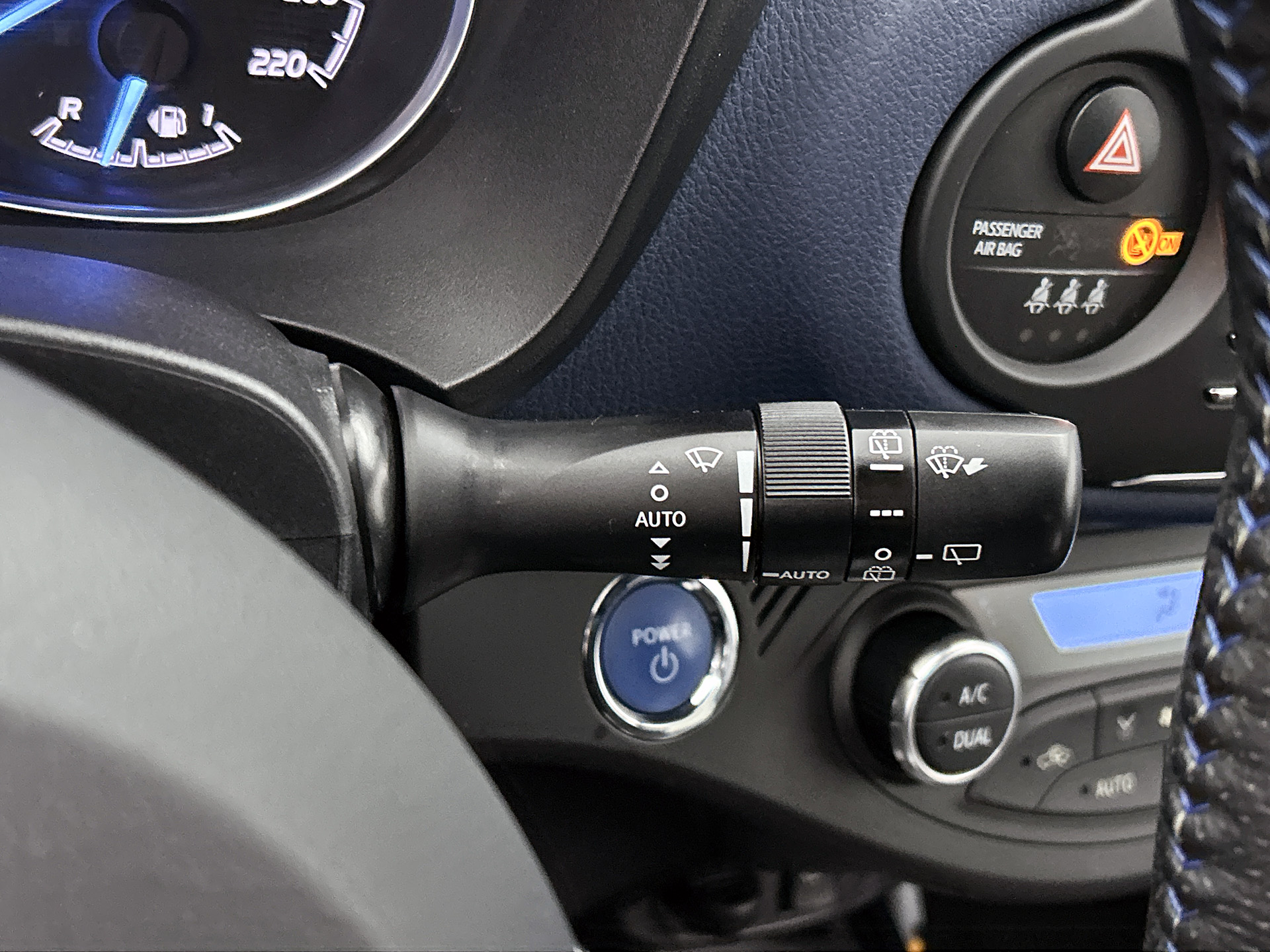Foto van Toyota Toyota Yaris Hybrid