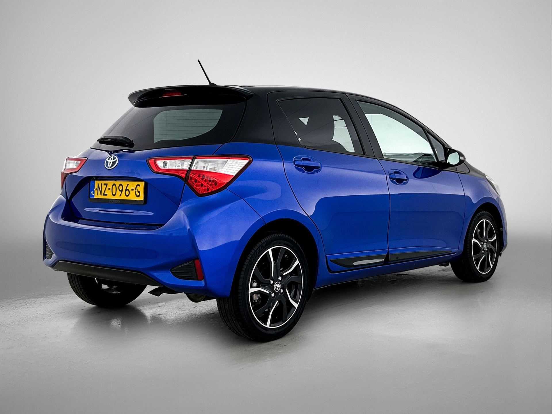 Foto van Toyota Toyota Yaris Hybrid