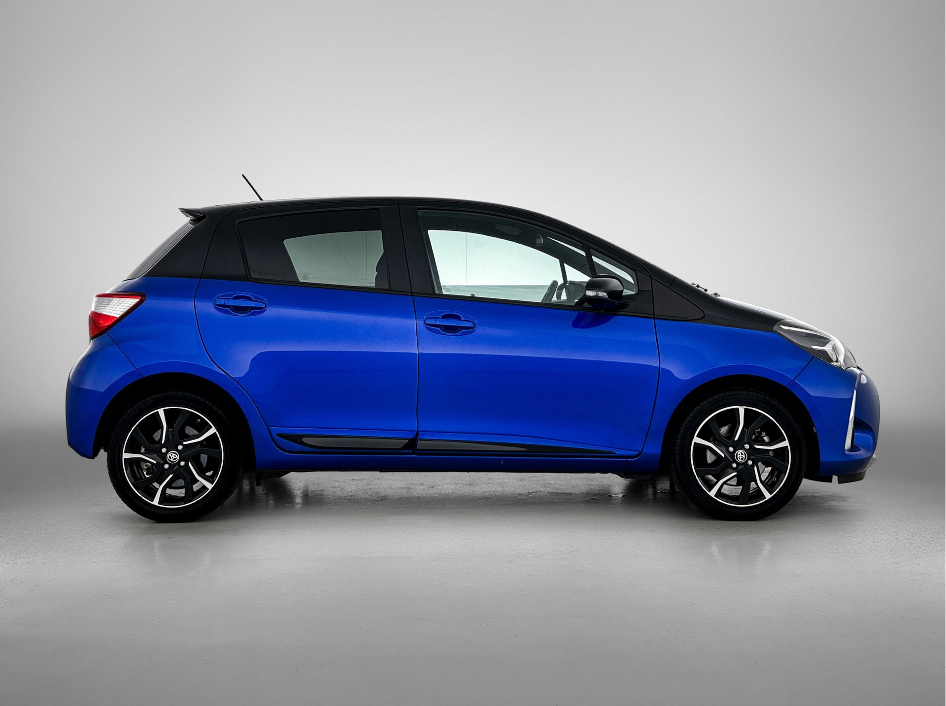 Foto van Toyota Toyota Yaris Hybrid