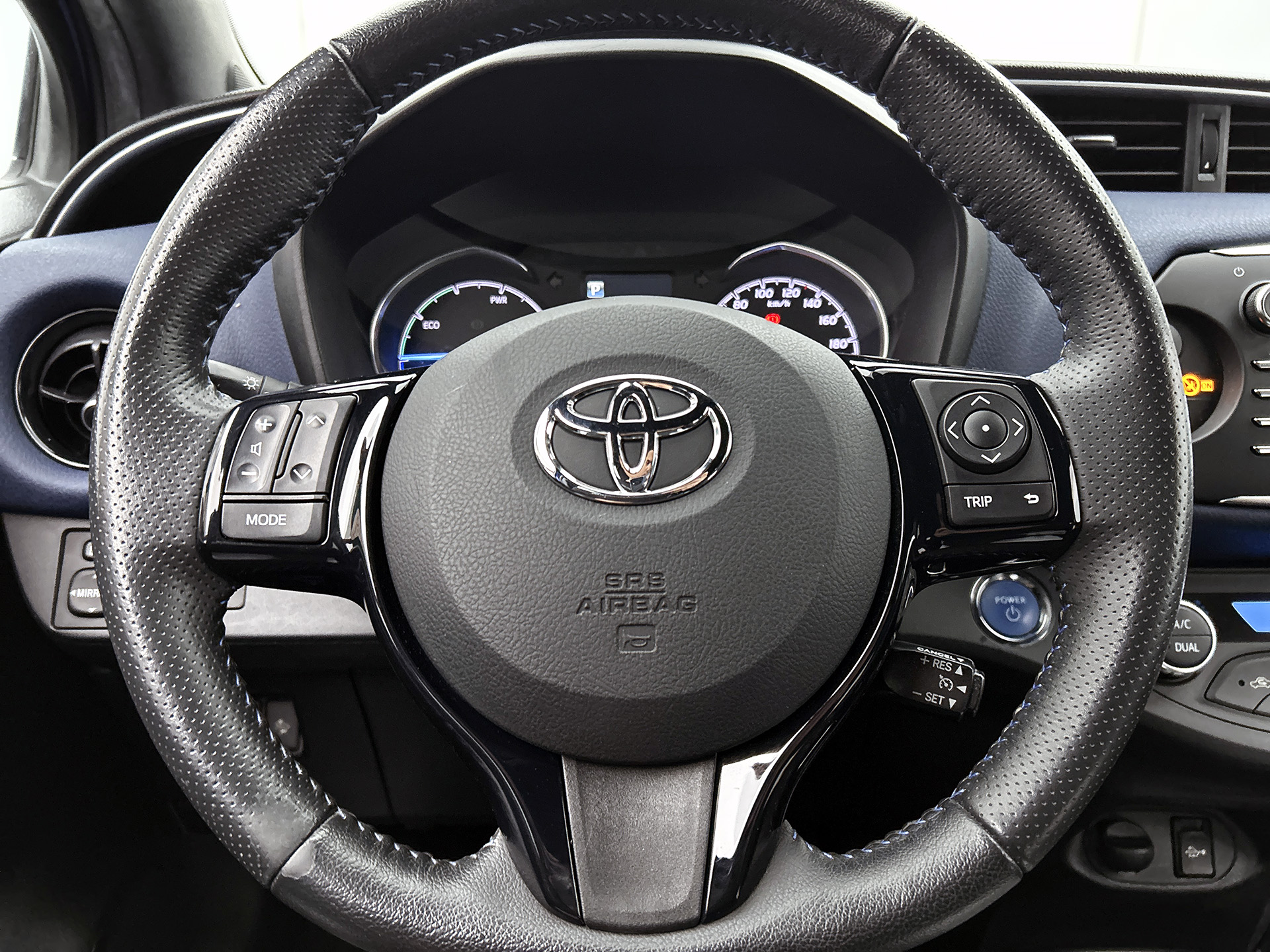 Foto van Toyota Toyota Yaris Hybrid