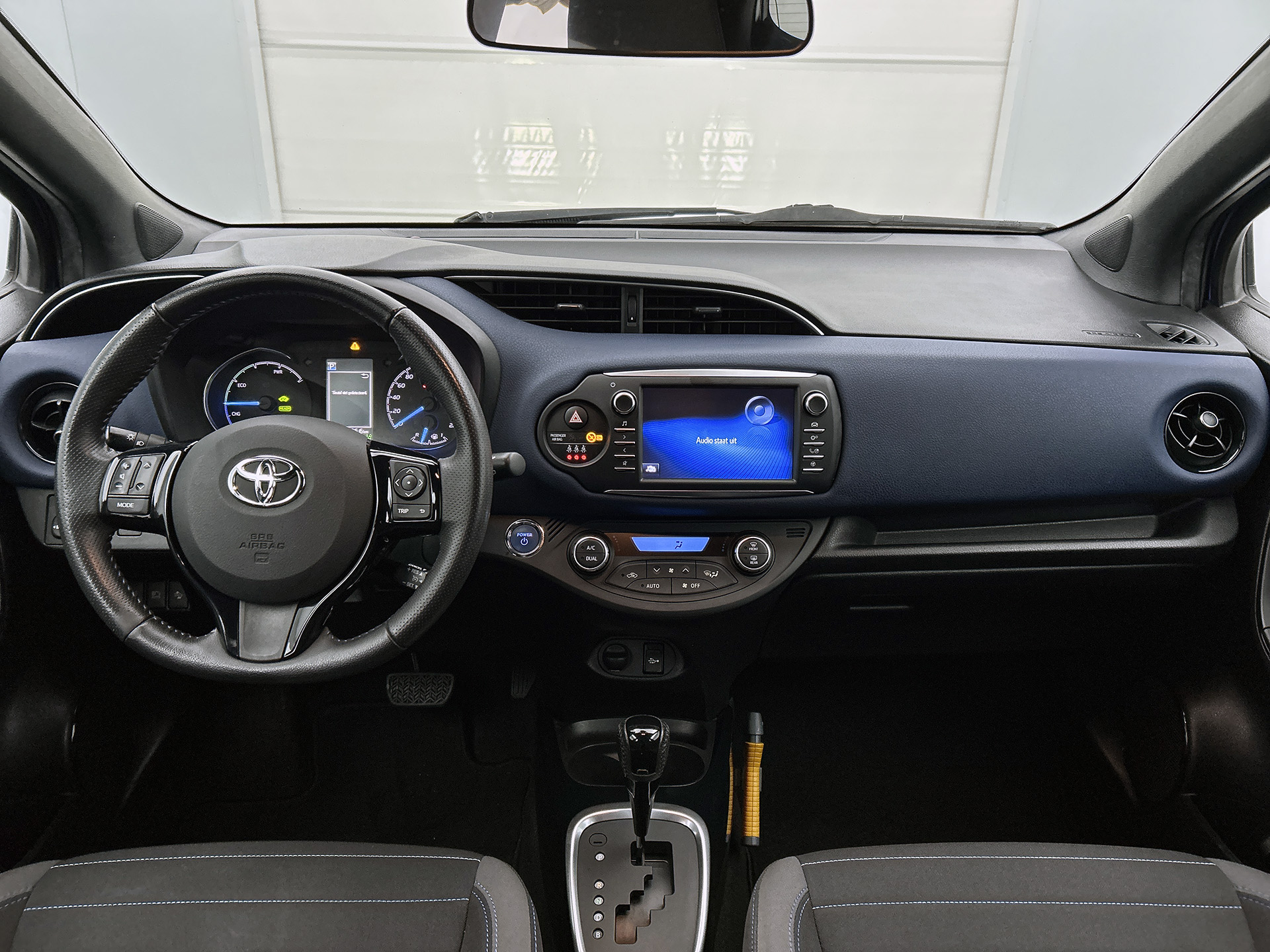Foto van Toyota Toyota Yaris Hybrid