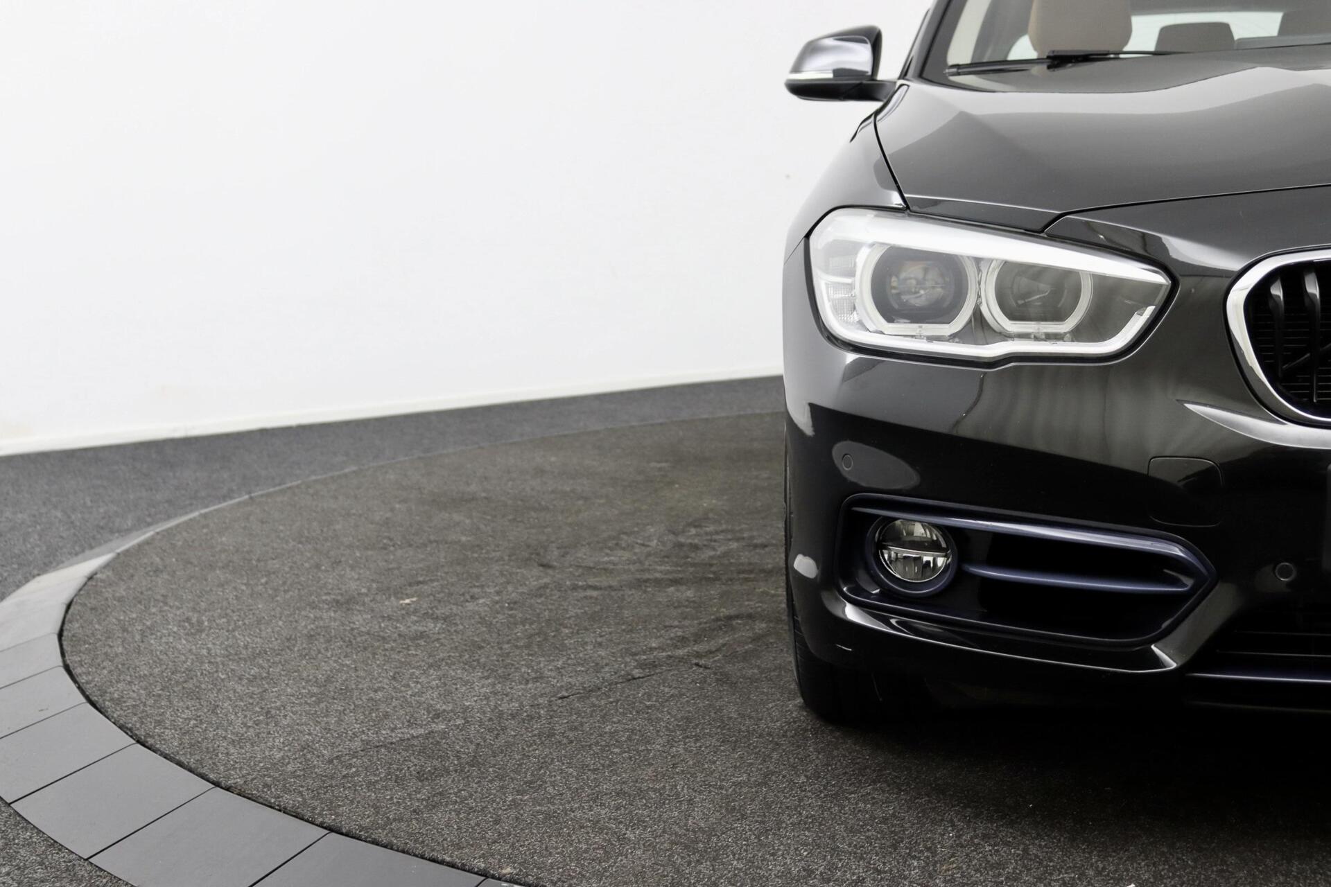 Foto van BMW 118i