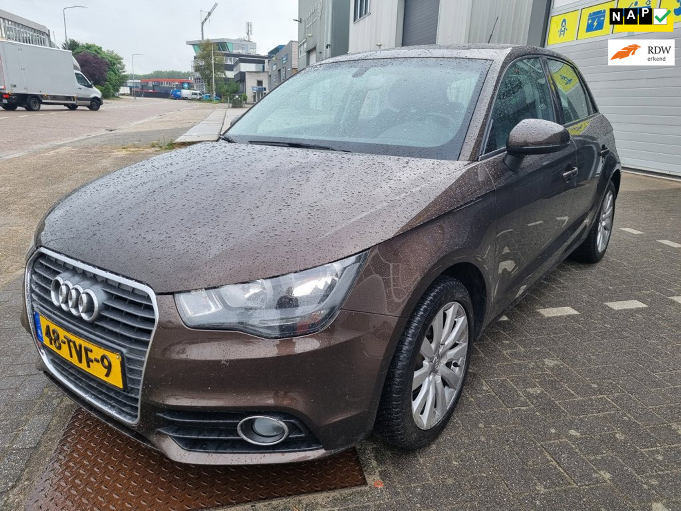 Audi A1 Sportback 1.6 TDI Ambition Pro Line 2012 - voorkant
