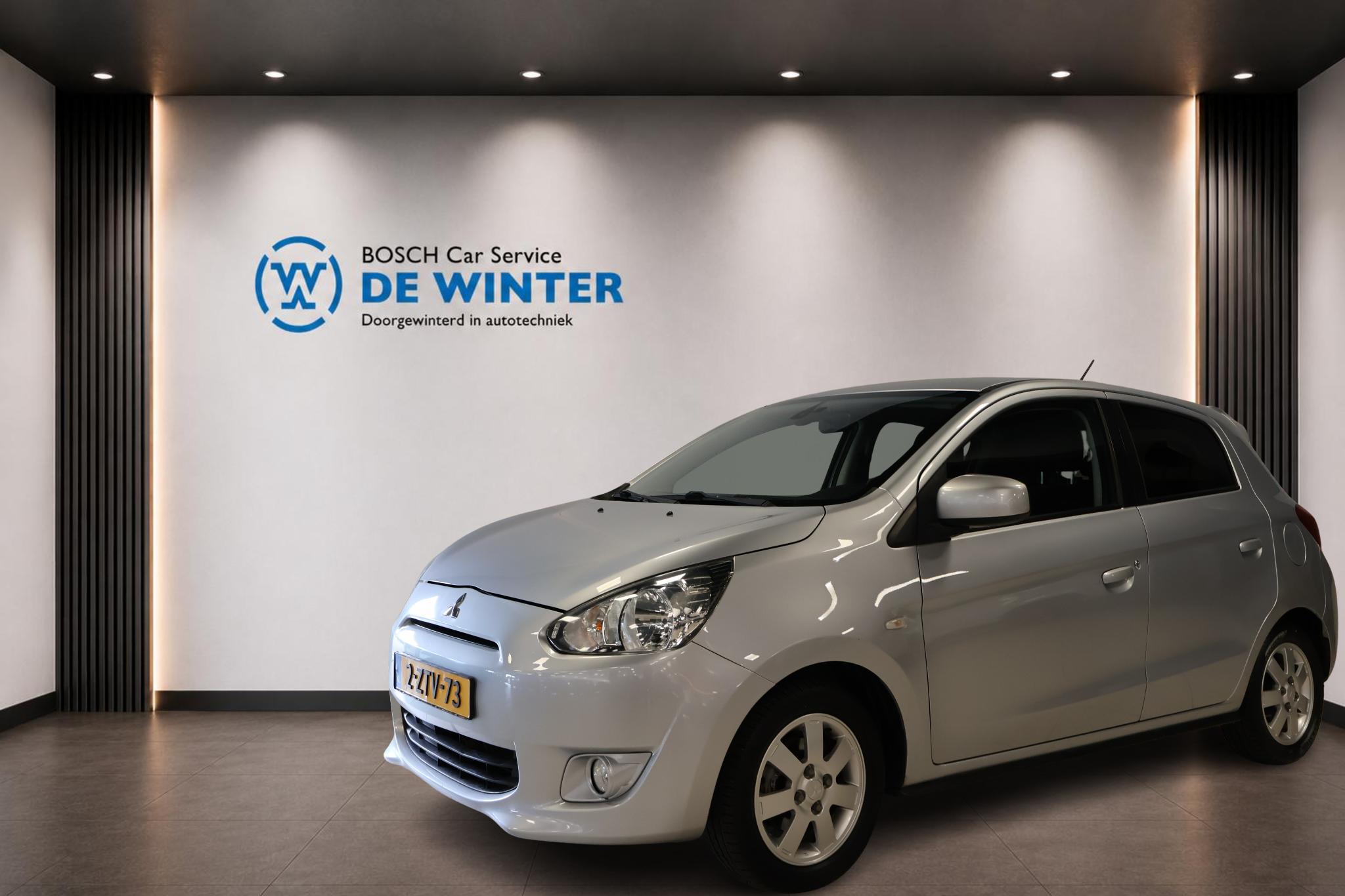 Mitsubishi Mitsubishi Space Star 1.0 Bright 2015 - voorkant