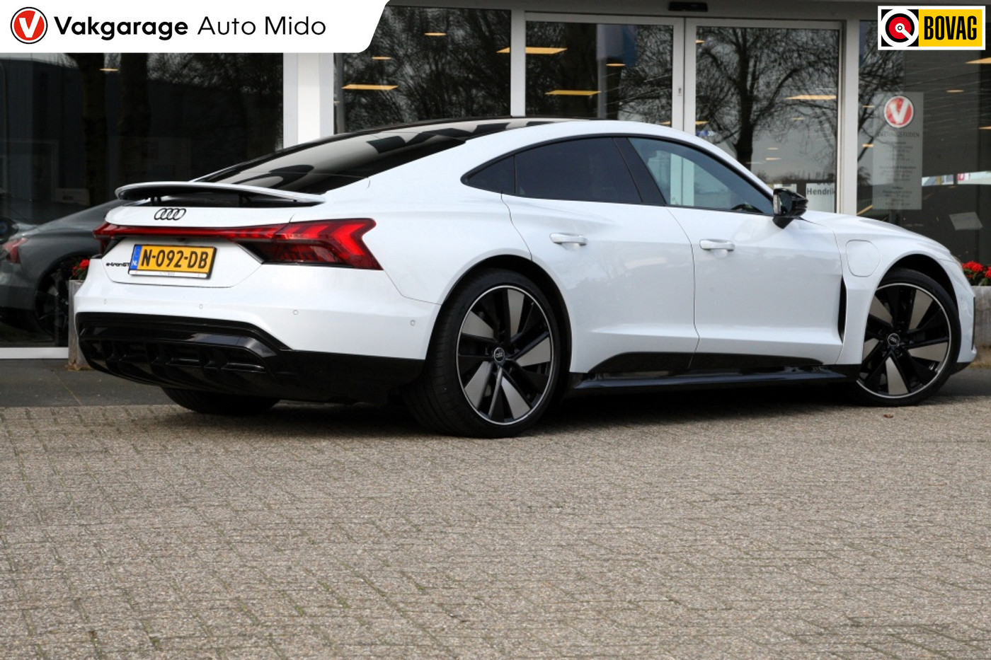 Foto van Audi E-tron GT