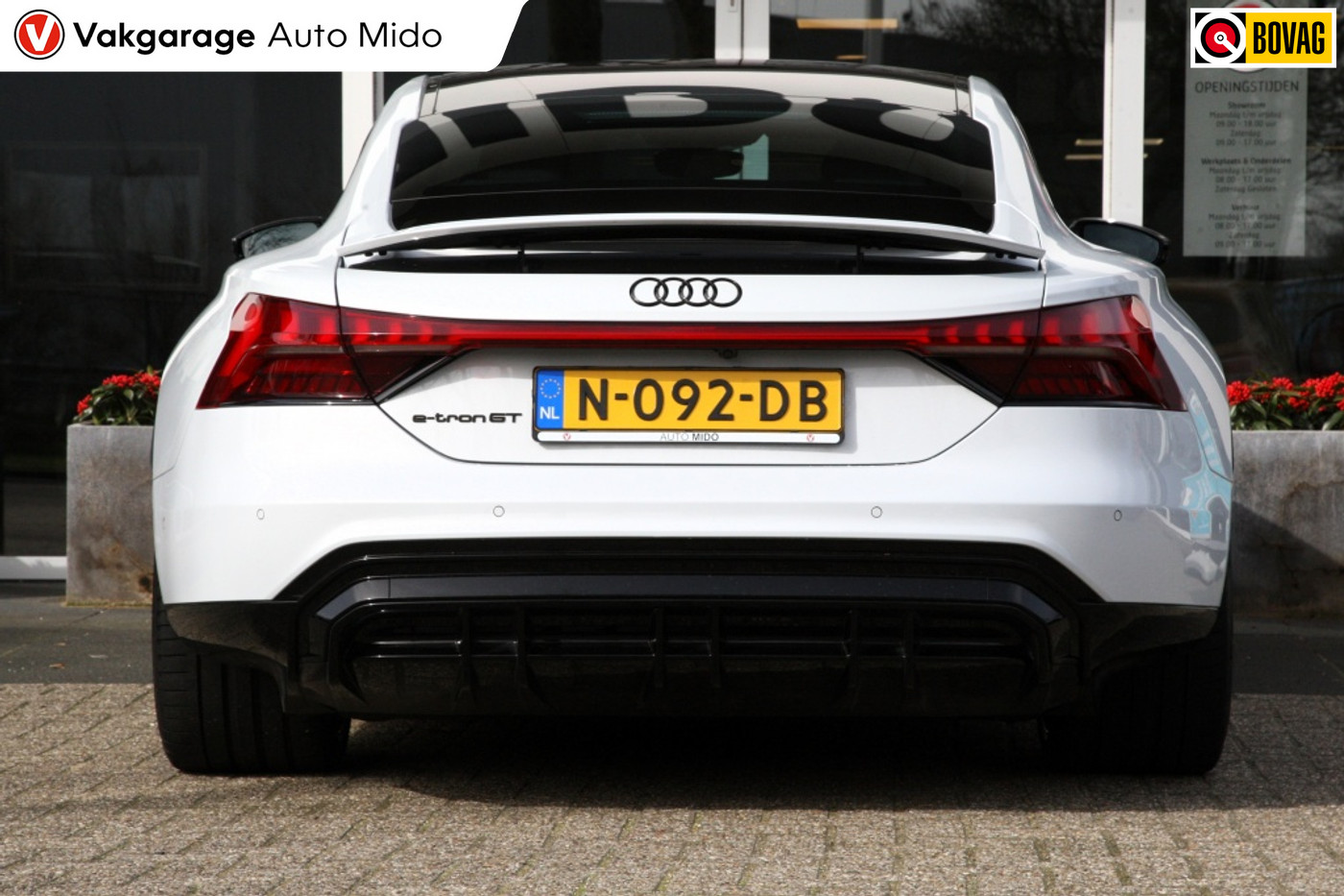 Foto van Audi E-tron GT