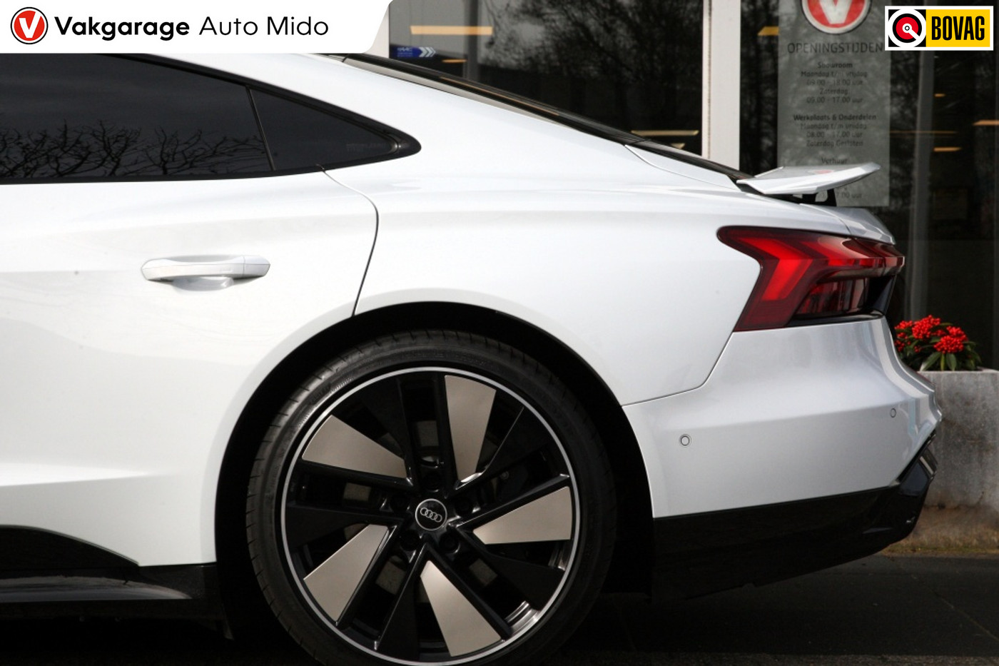 Foto van Audi E-tron GT