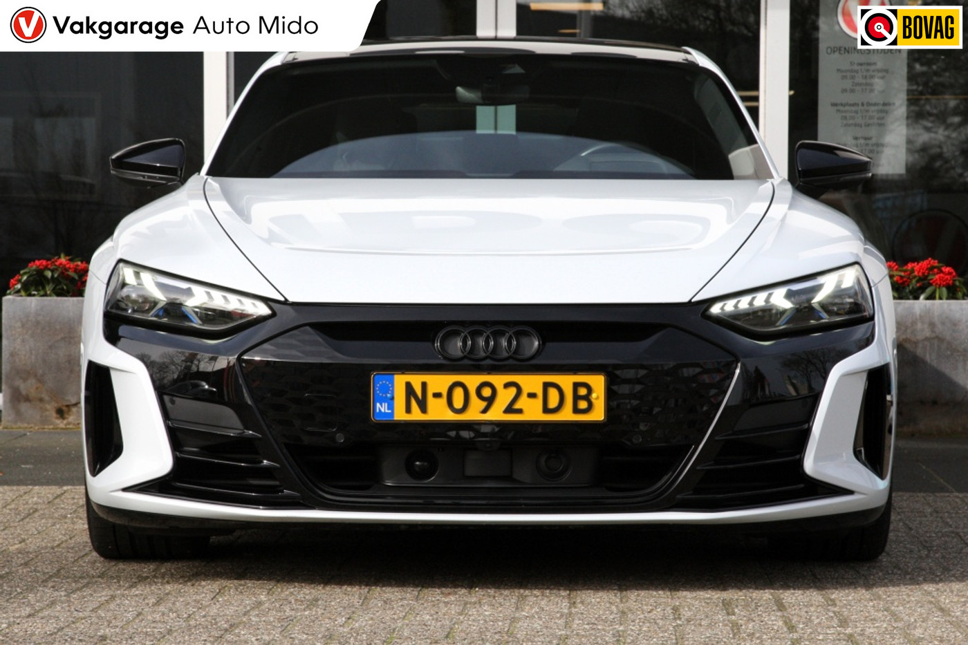 Foto van Audi E-tron GT