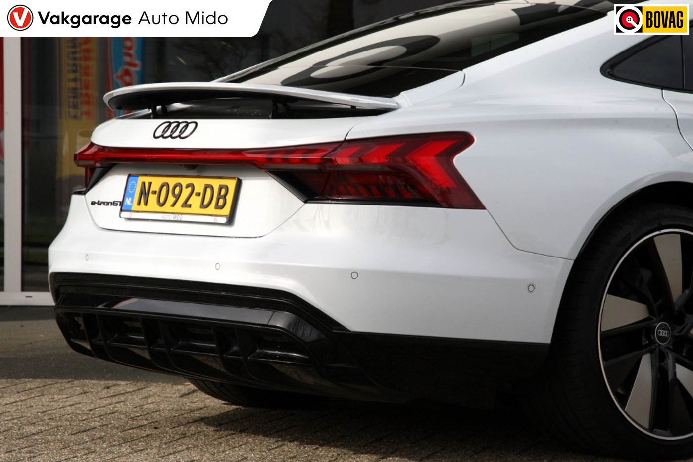 Foto van Audi E-tron GT