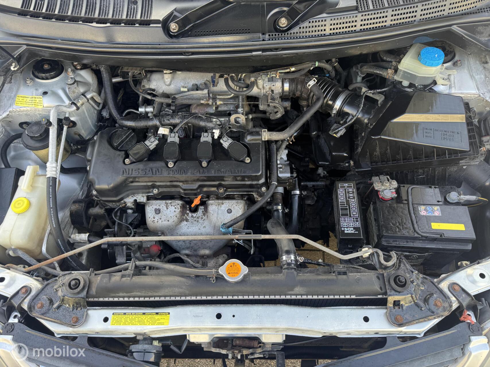 Foto van Nissan Nissan Almera Tino