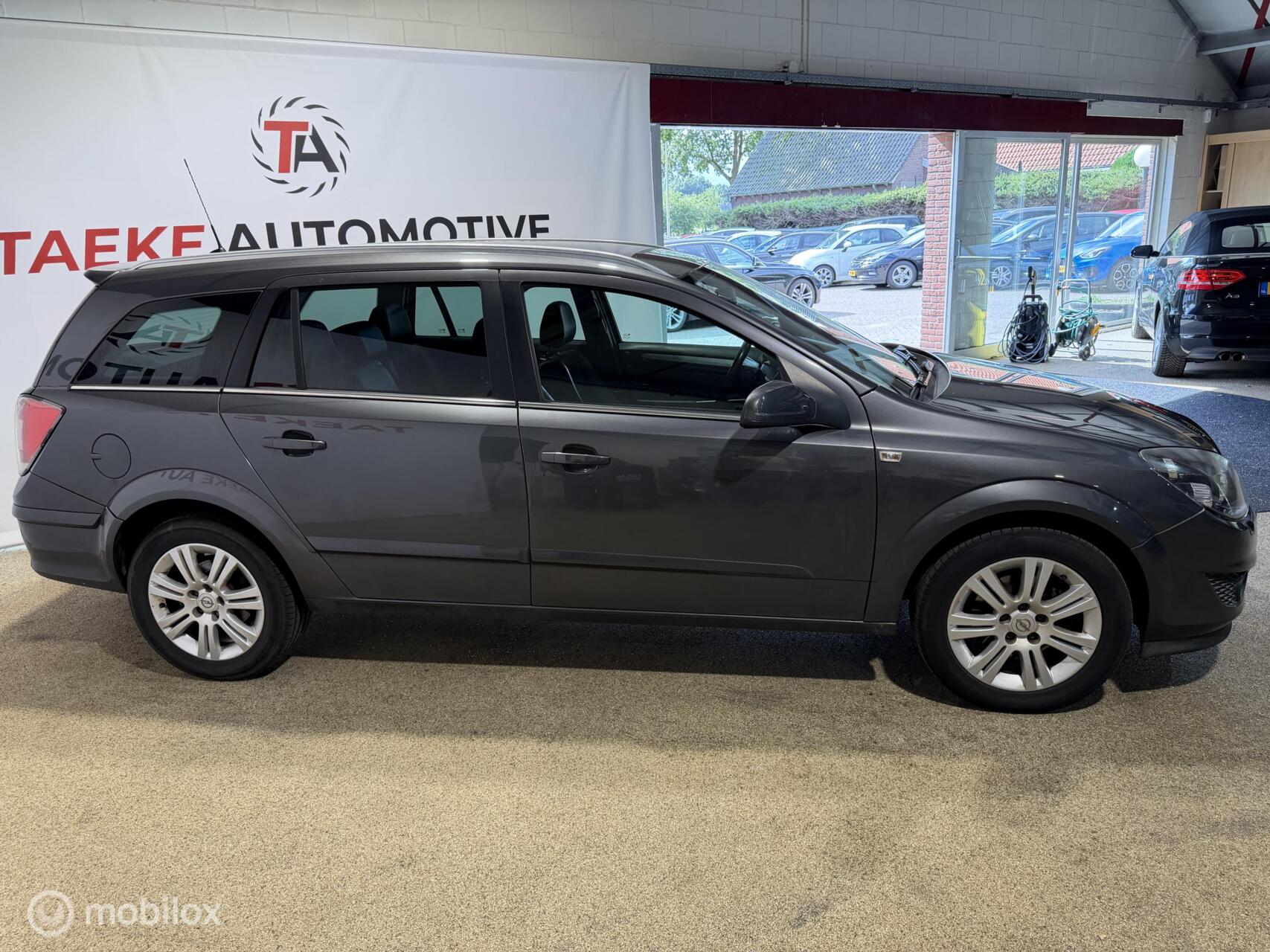 Foto van Opel Astra Station Wagon