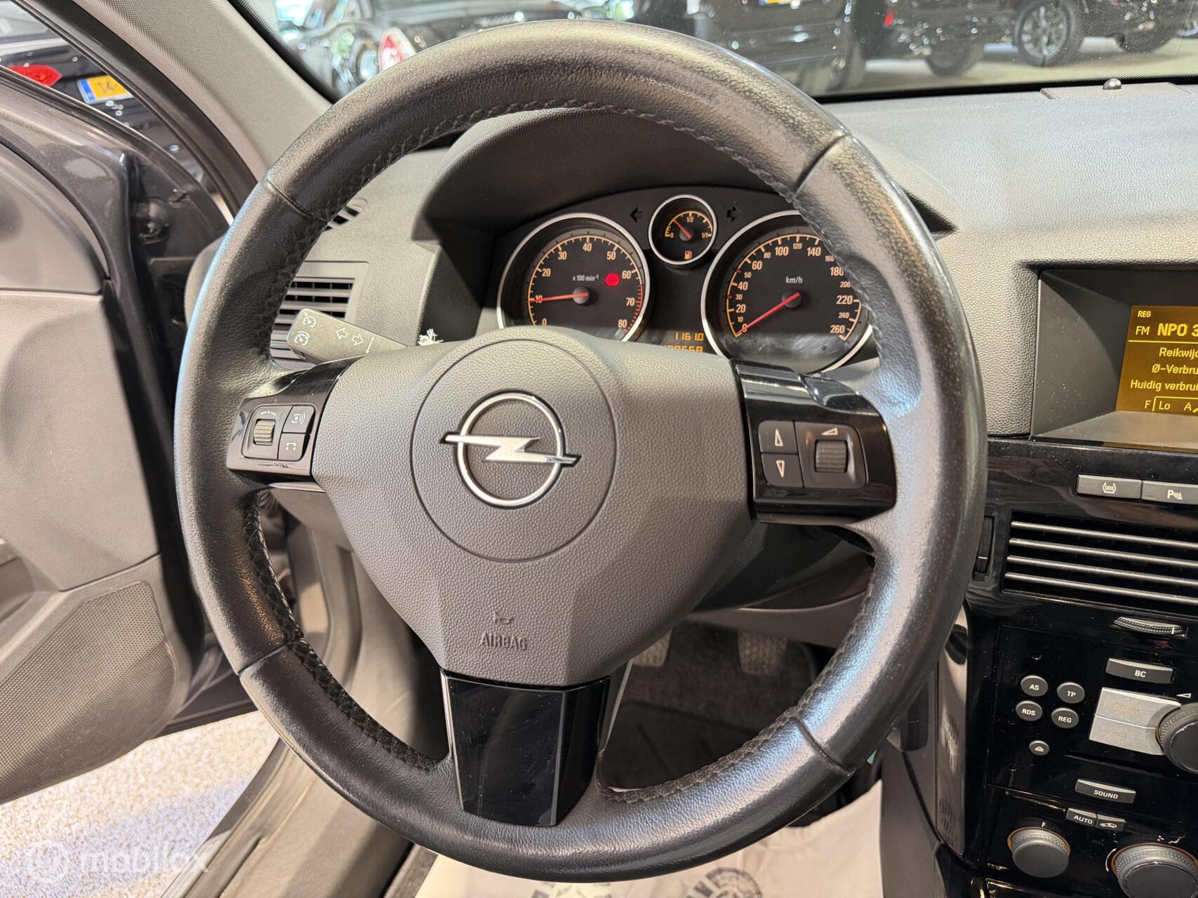 Foto van Opel Astra Station Wagon