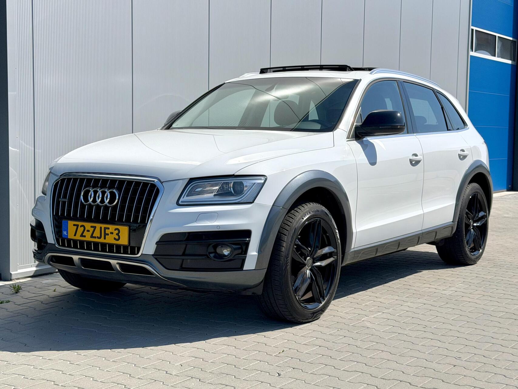 Audi Q5 2.0 TFSI quattro S Edition | Pano | Navi | S-line 2012 - voorkant