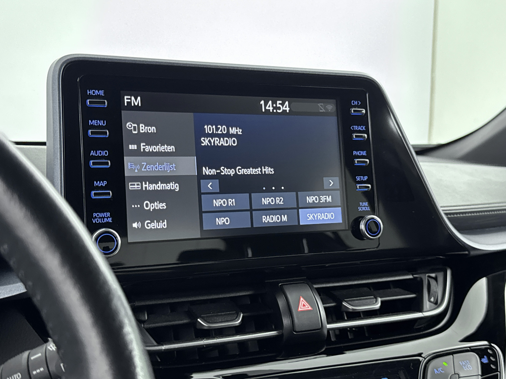 Foto van Toyota Toyota C-hr