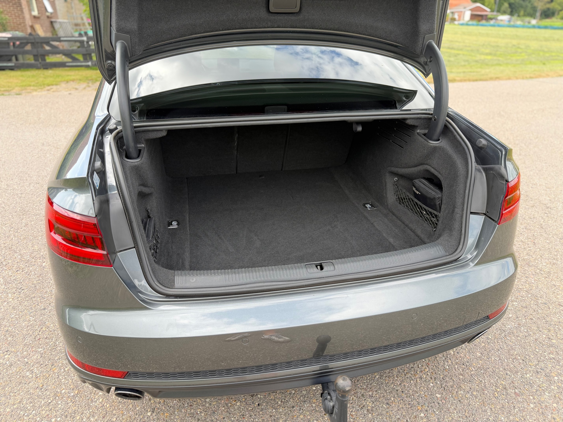 Foto van Audi A4 Limousine