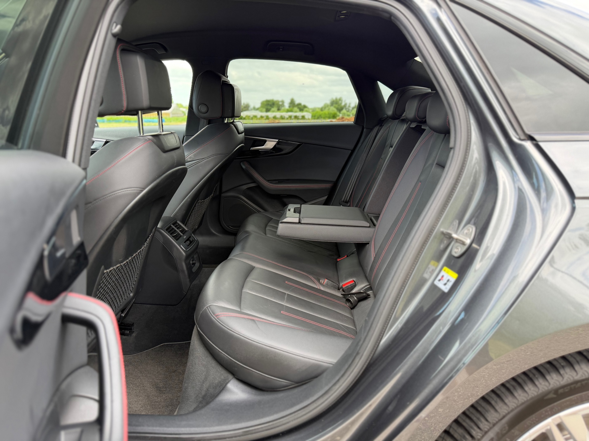 Foto van Audi A4 Limousine