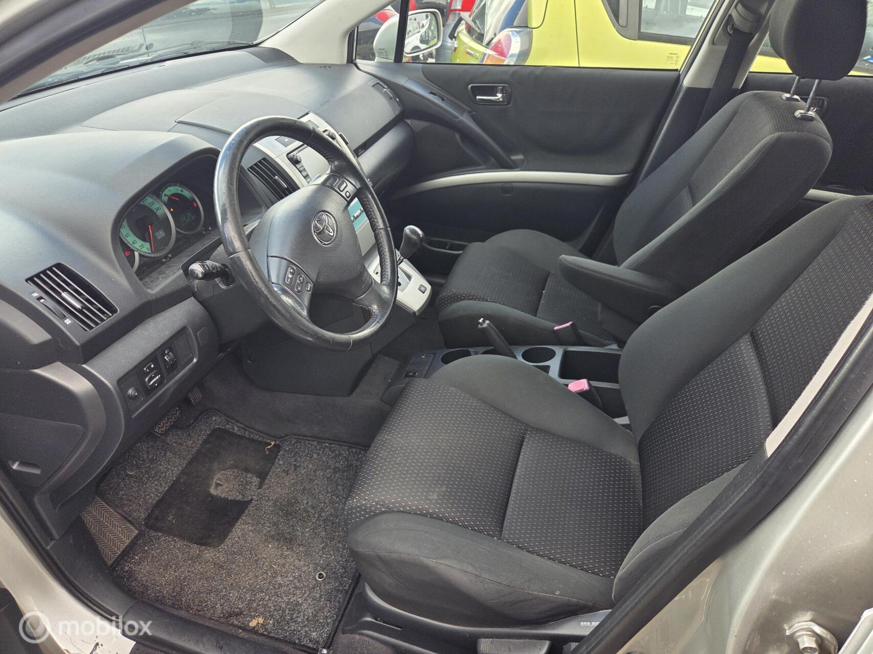 Foto van Toyota Toyota Corolla Verso
