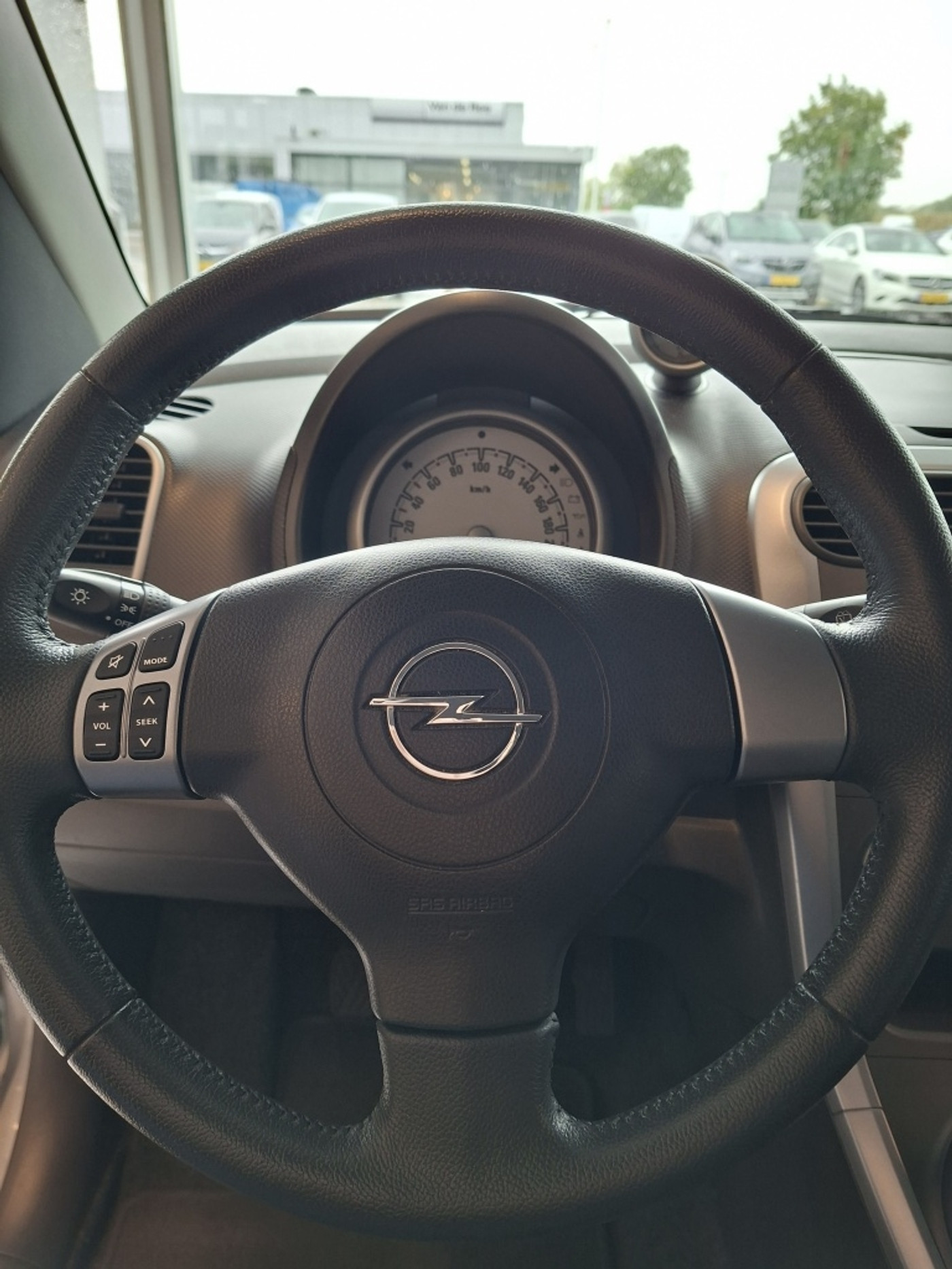 Foto van Opel Agila