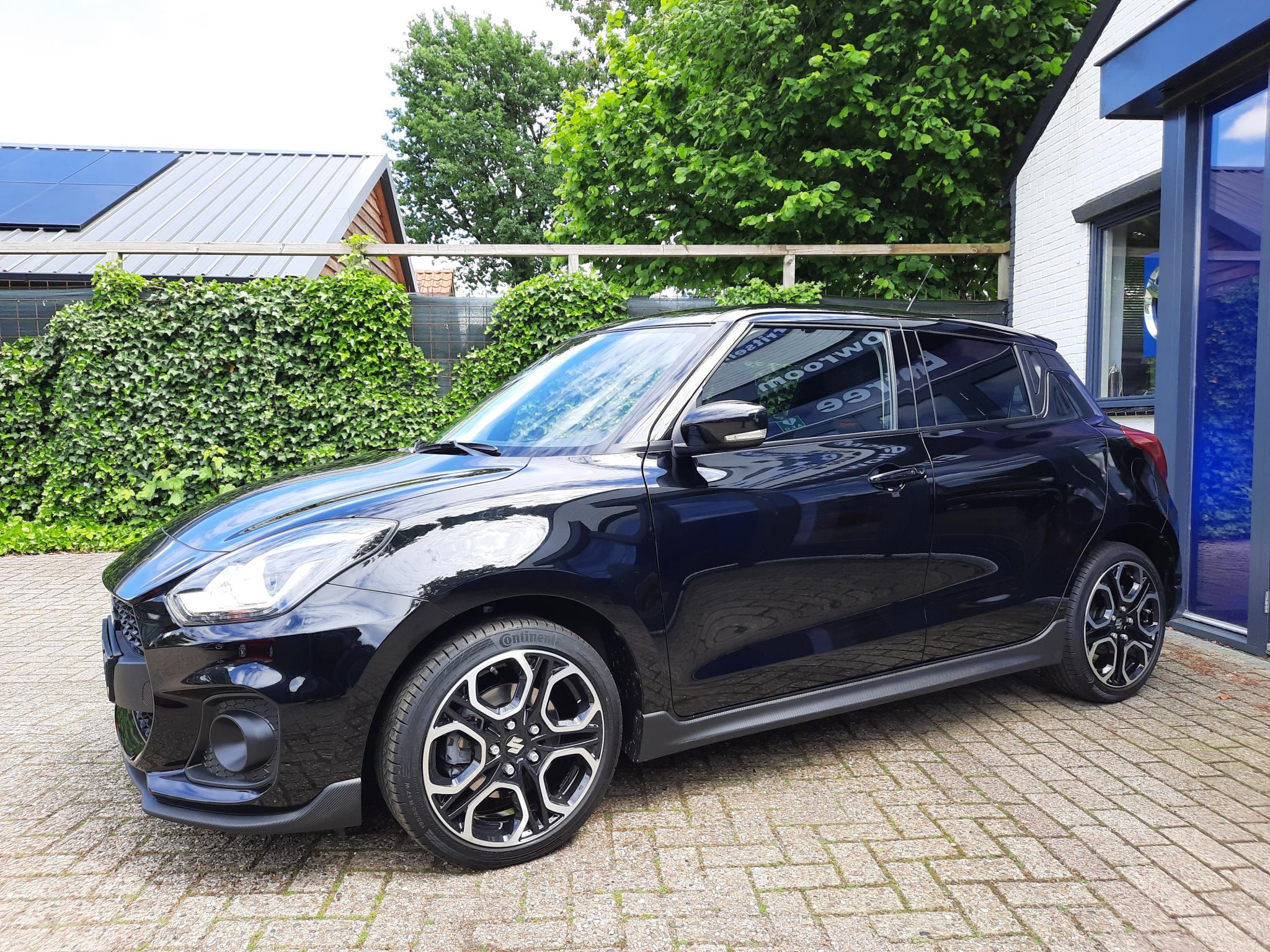 Suzuki Swift 1.4 Sport Smart Hybrid 2021 - voorkant
