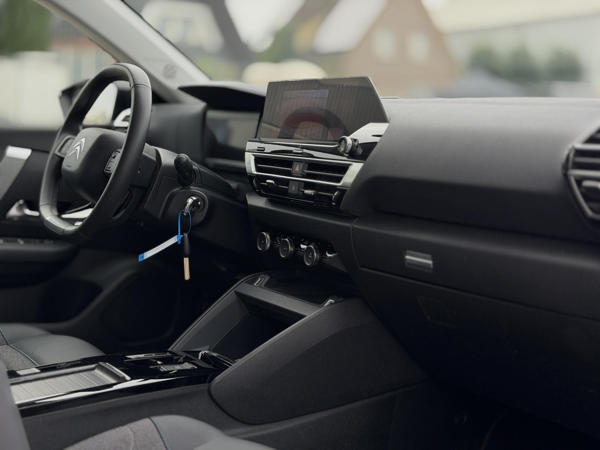Foto van Citroen E-c4