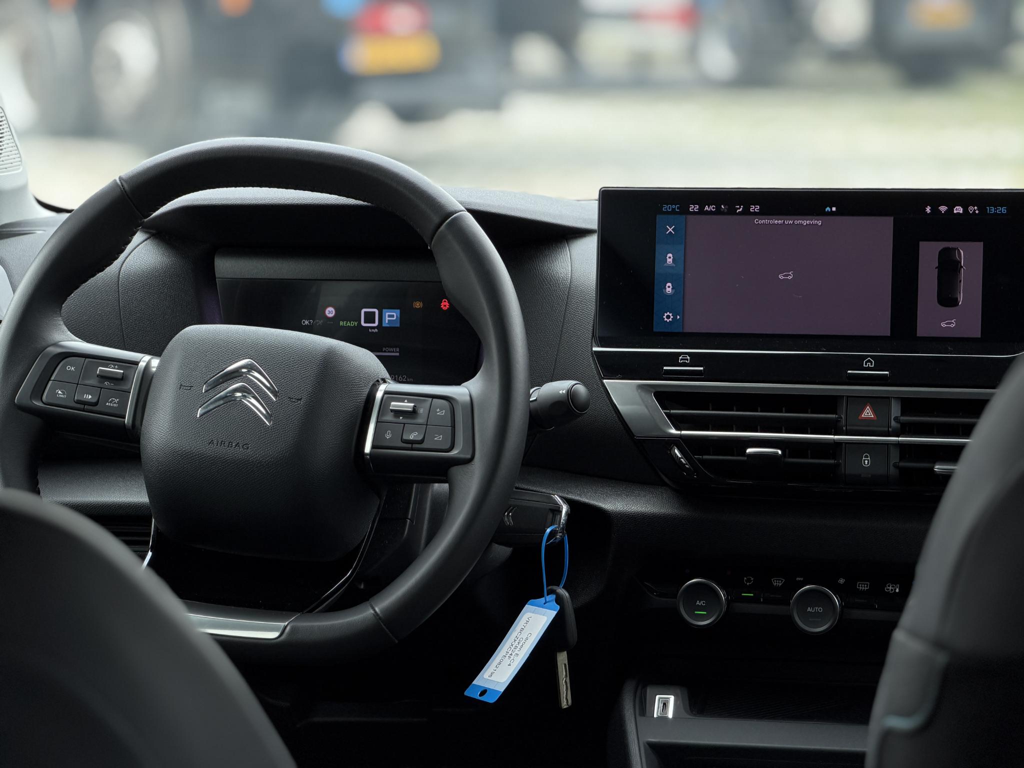 Foto van Citroen E-c4