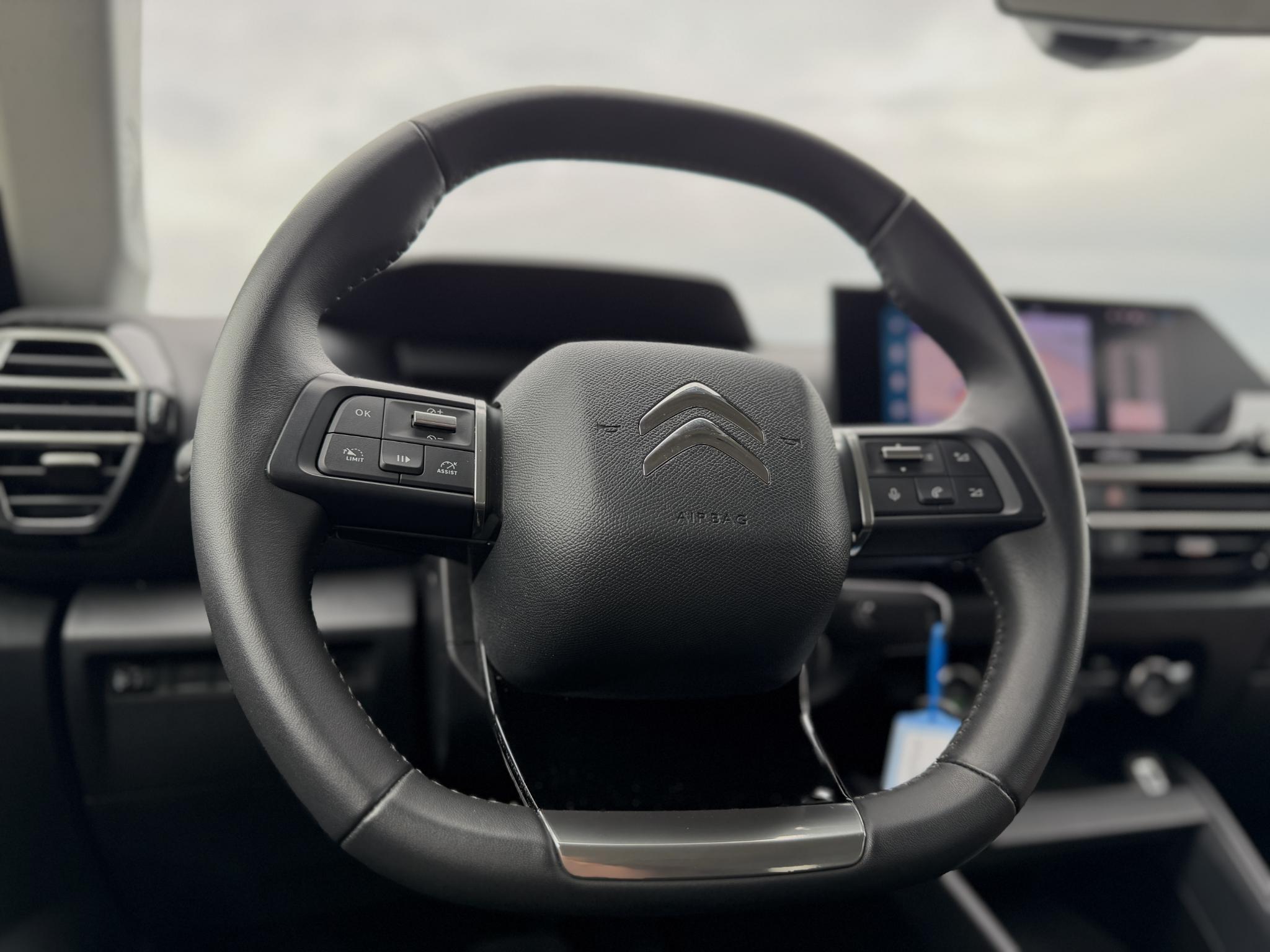 Foto van Citroen E-c4