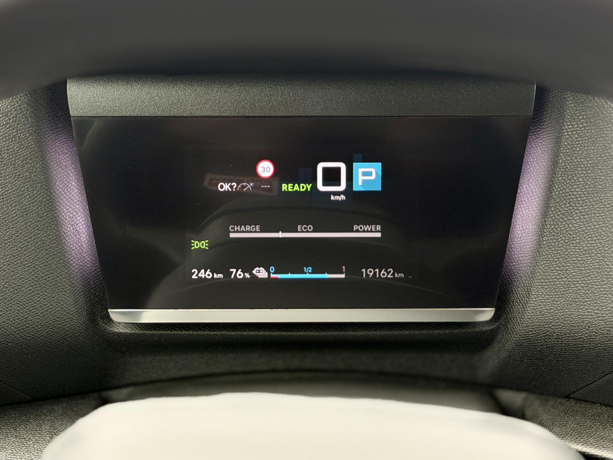 Foto van Citroen E-c4