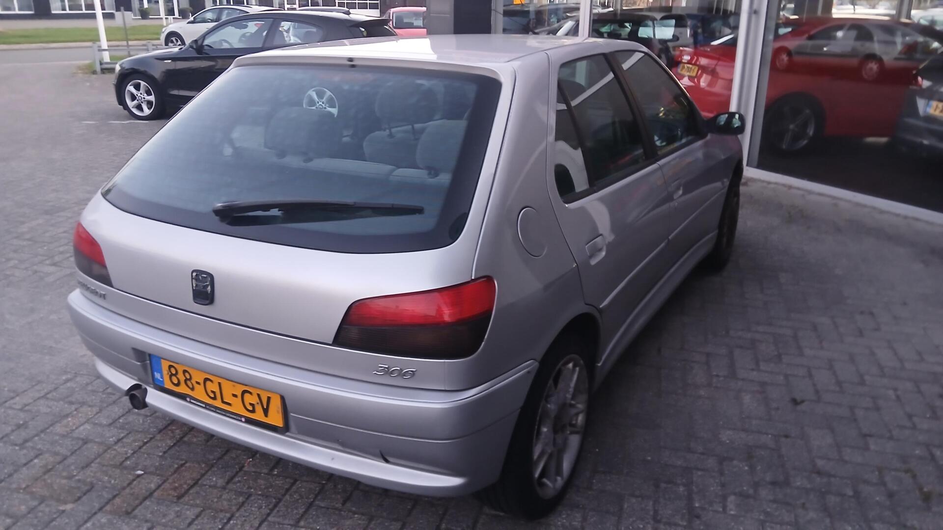 Foto van Peugeot 306