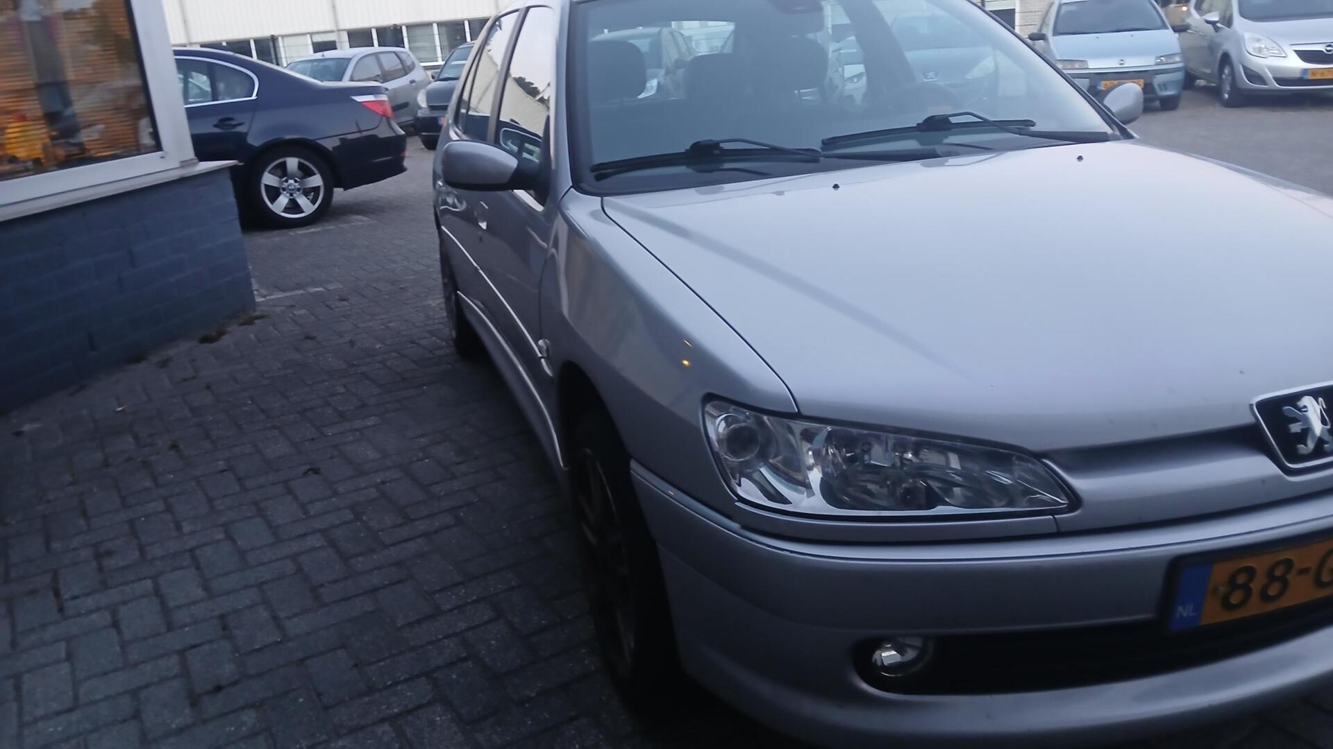 Foto van Peugeot 306