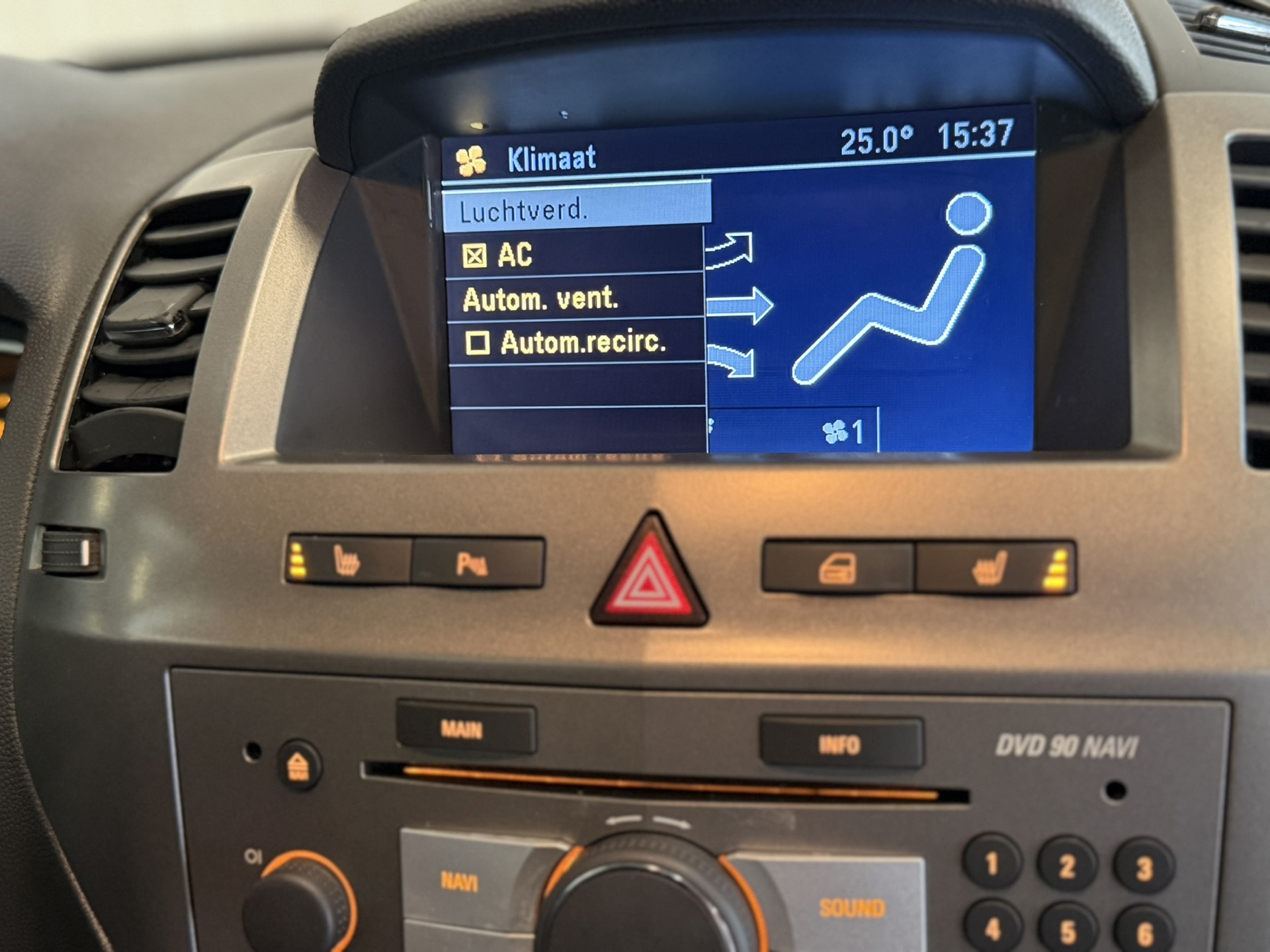 Foto van Opel Zafira