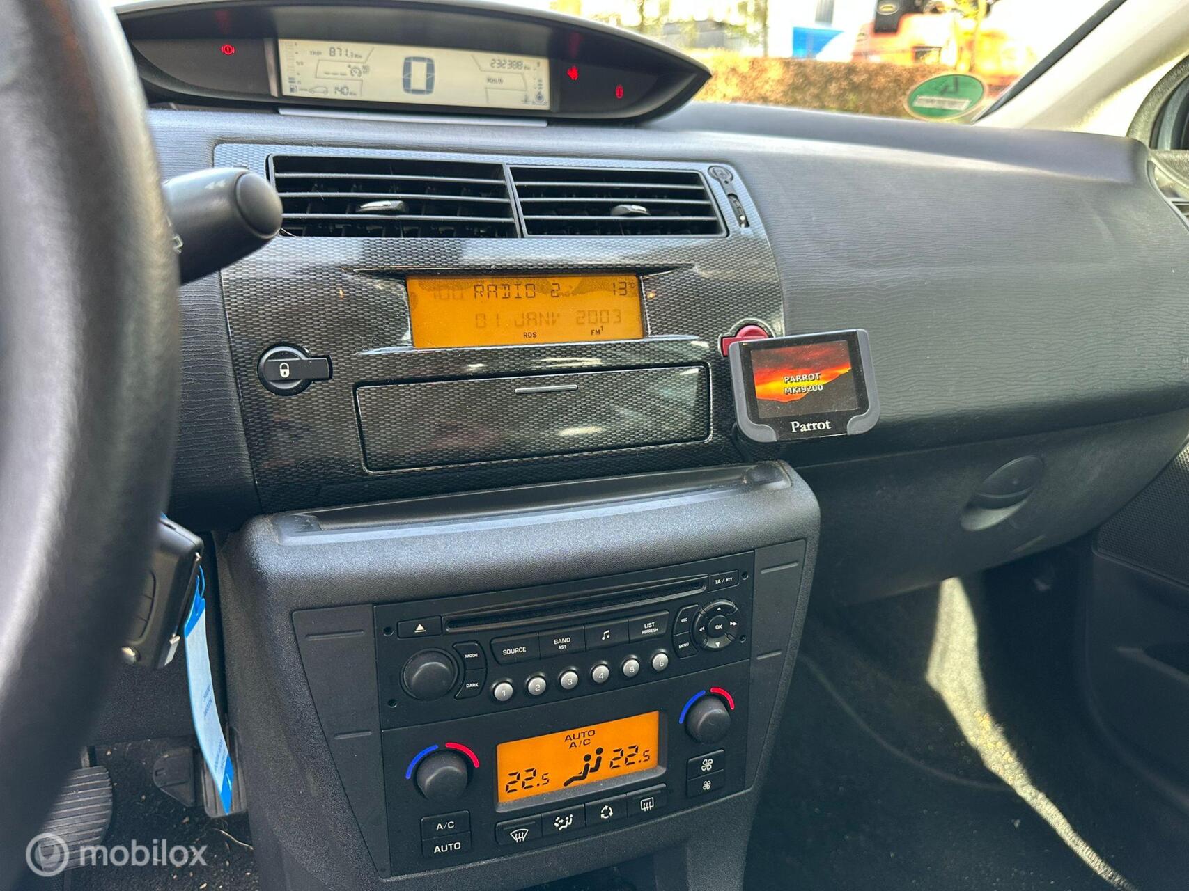 Foto van Citroen C4