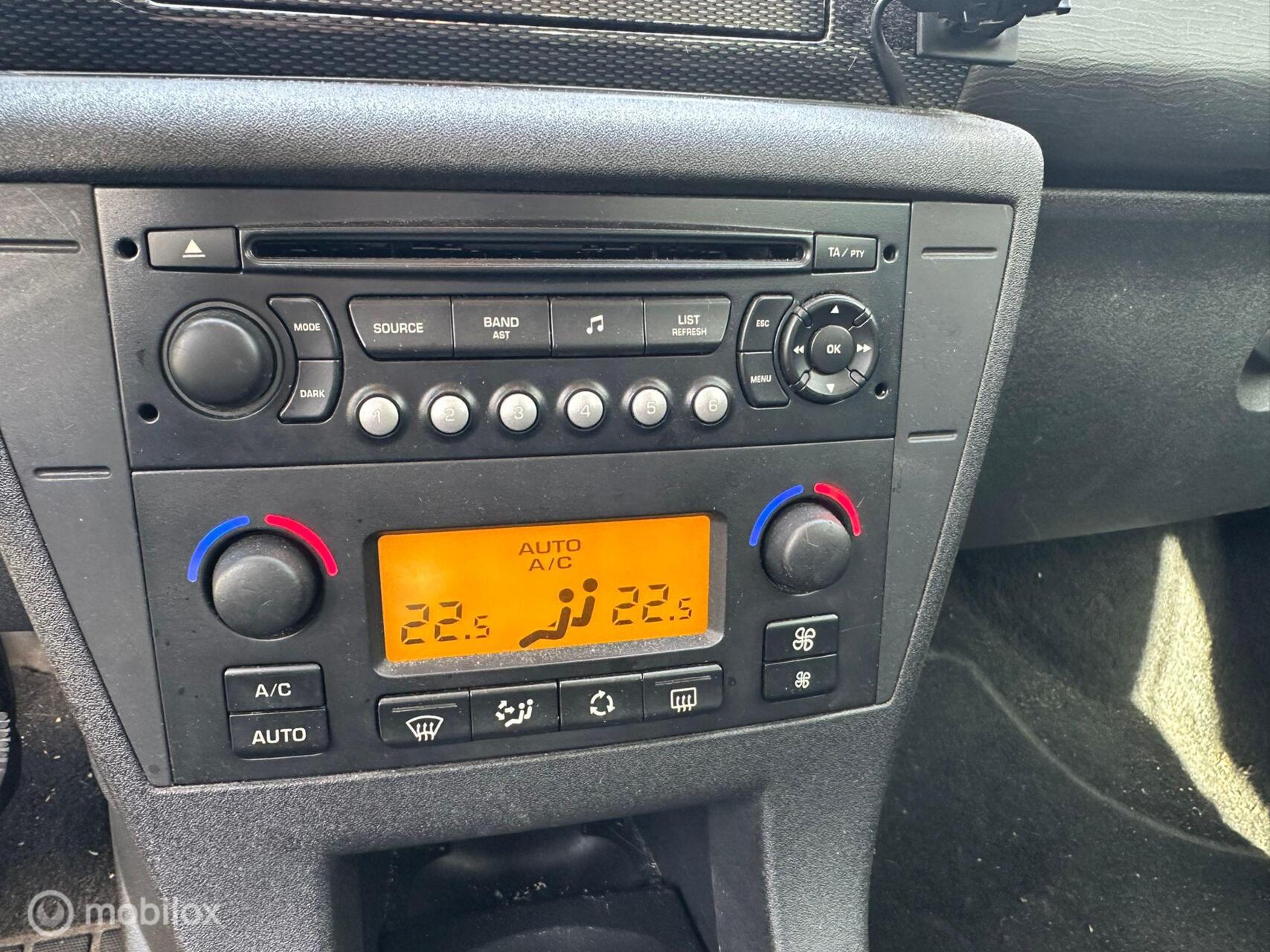 Foto van Citroen C4