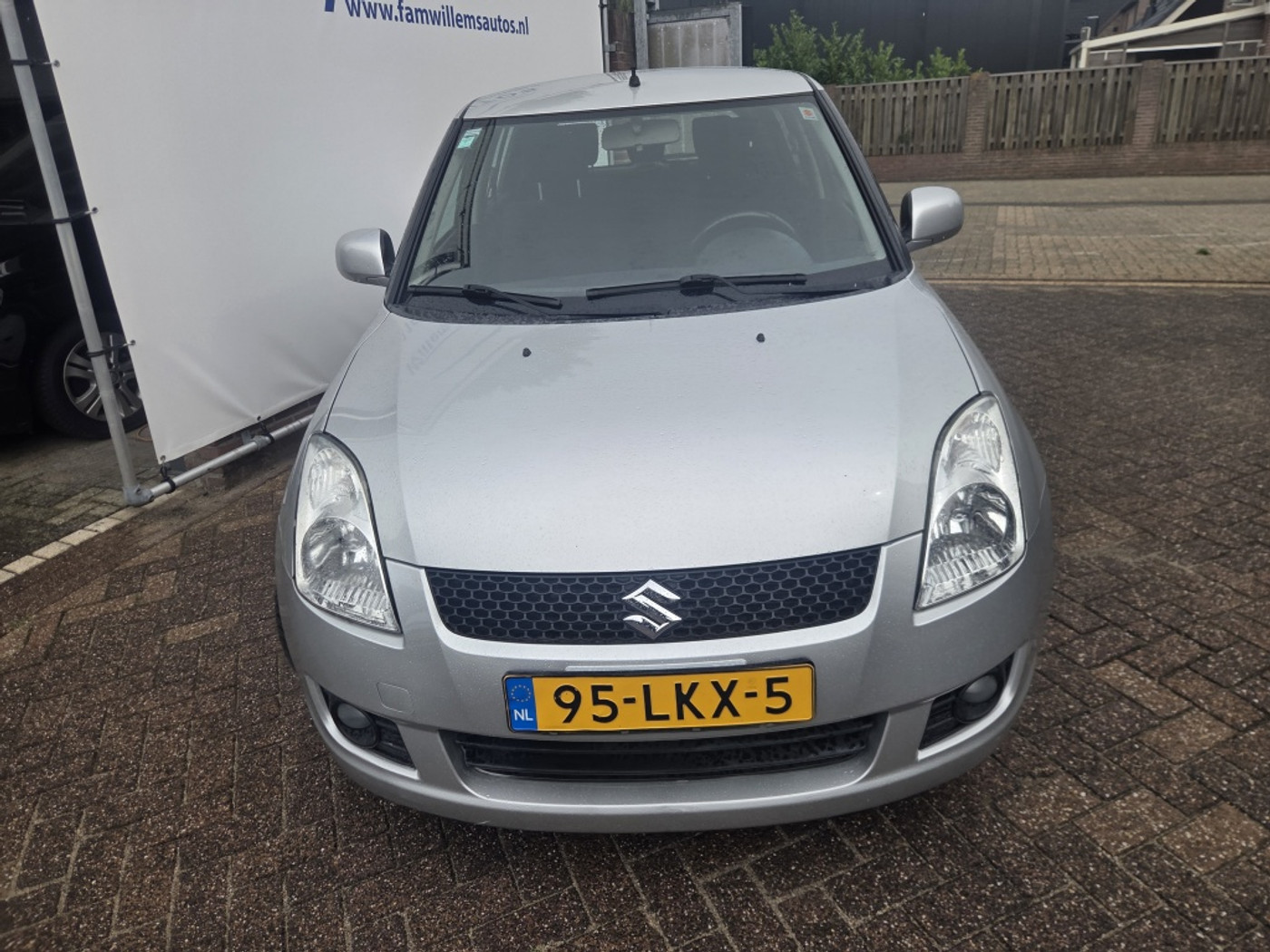 Foto van Suzuki Swift