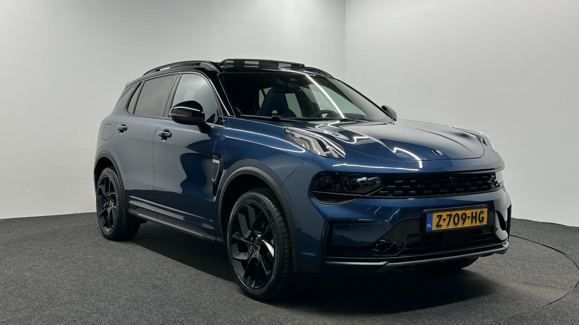 Foto van LYNK & Co 01