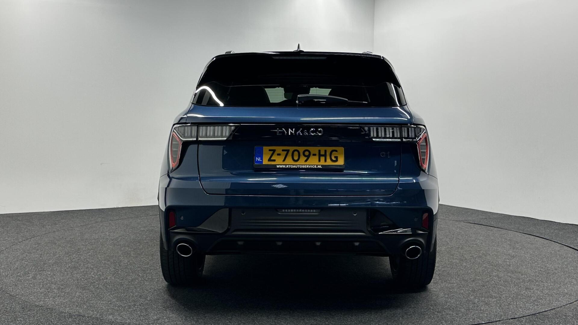Foto van LYNK & Co 01